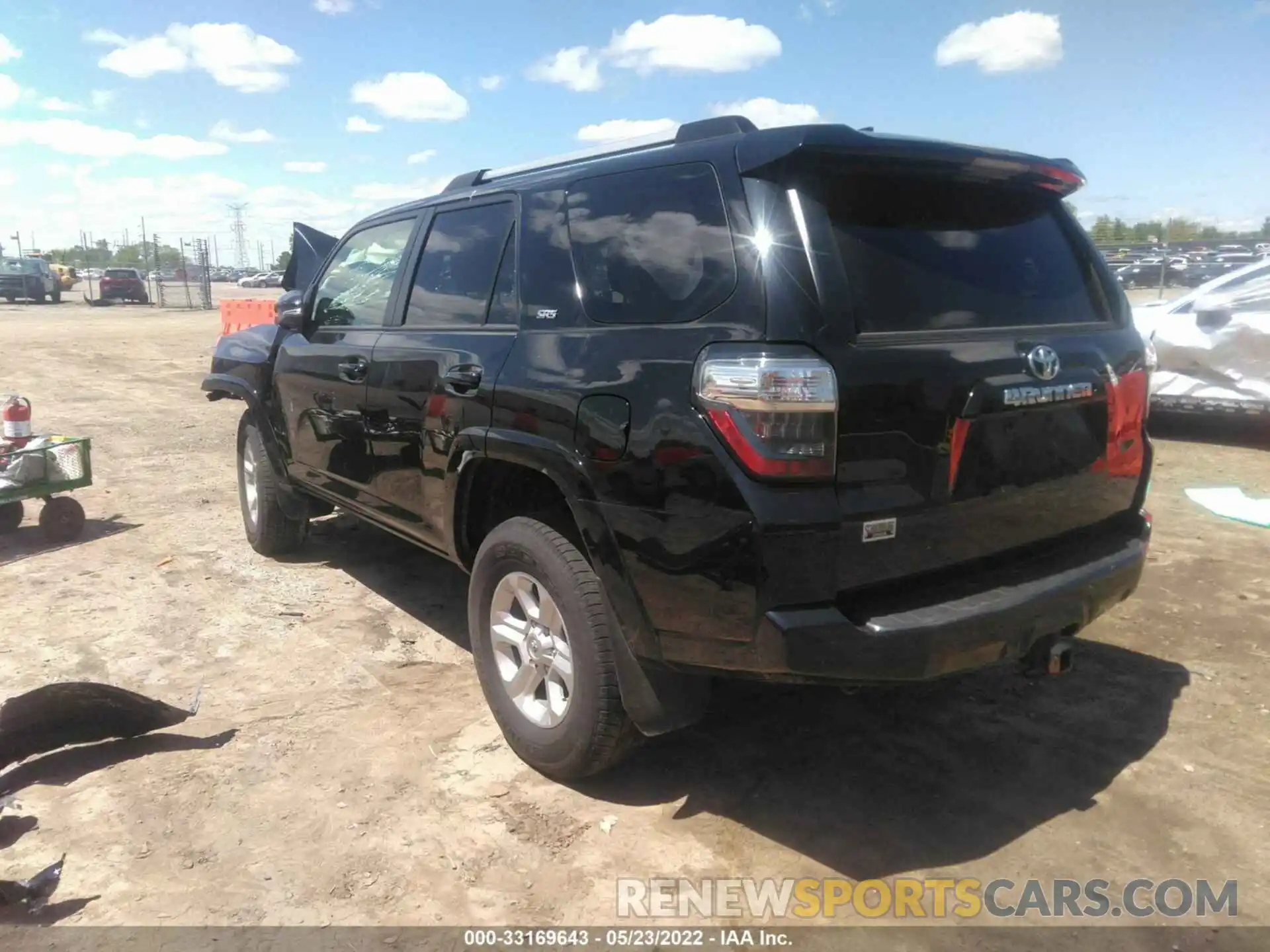 3 Фотография поврежденного автомобиля JTEBU5JR2K5612290 TOYOTA 4RUNNER 2019