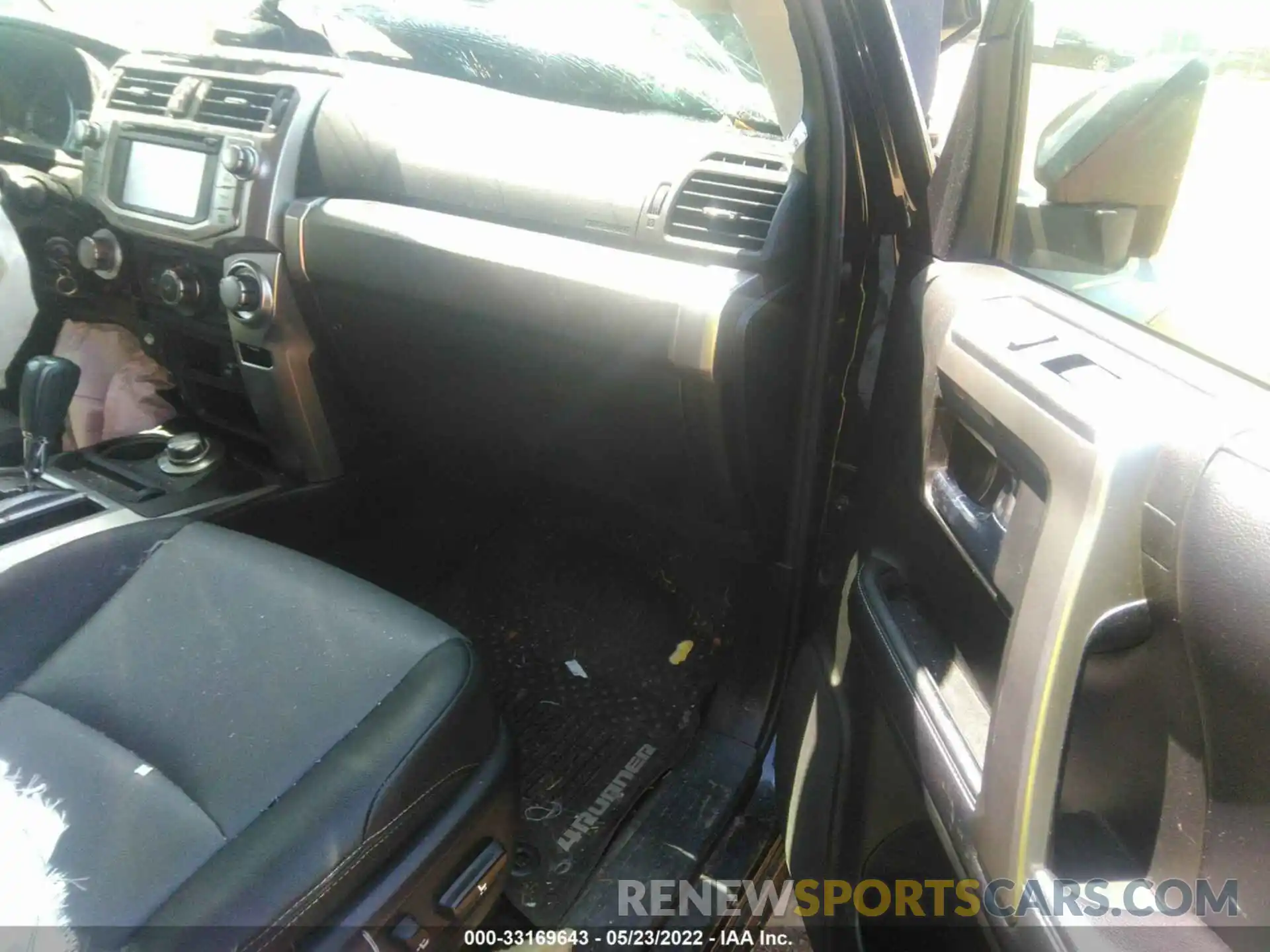 5 Photograph of a damaged car JTEBU5JR2K5612290 TOYOTA 4RUNNER 2019