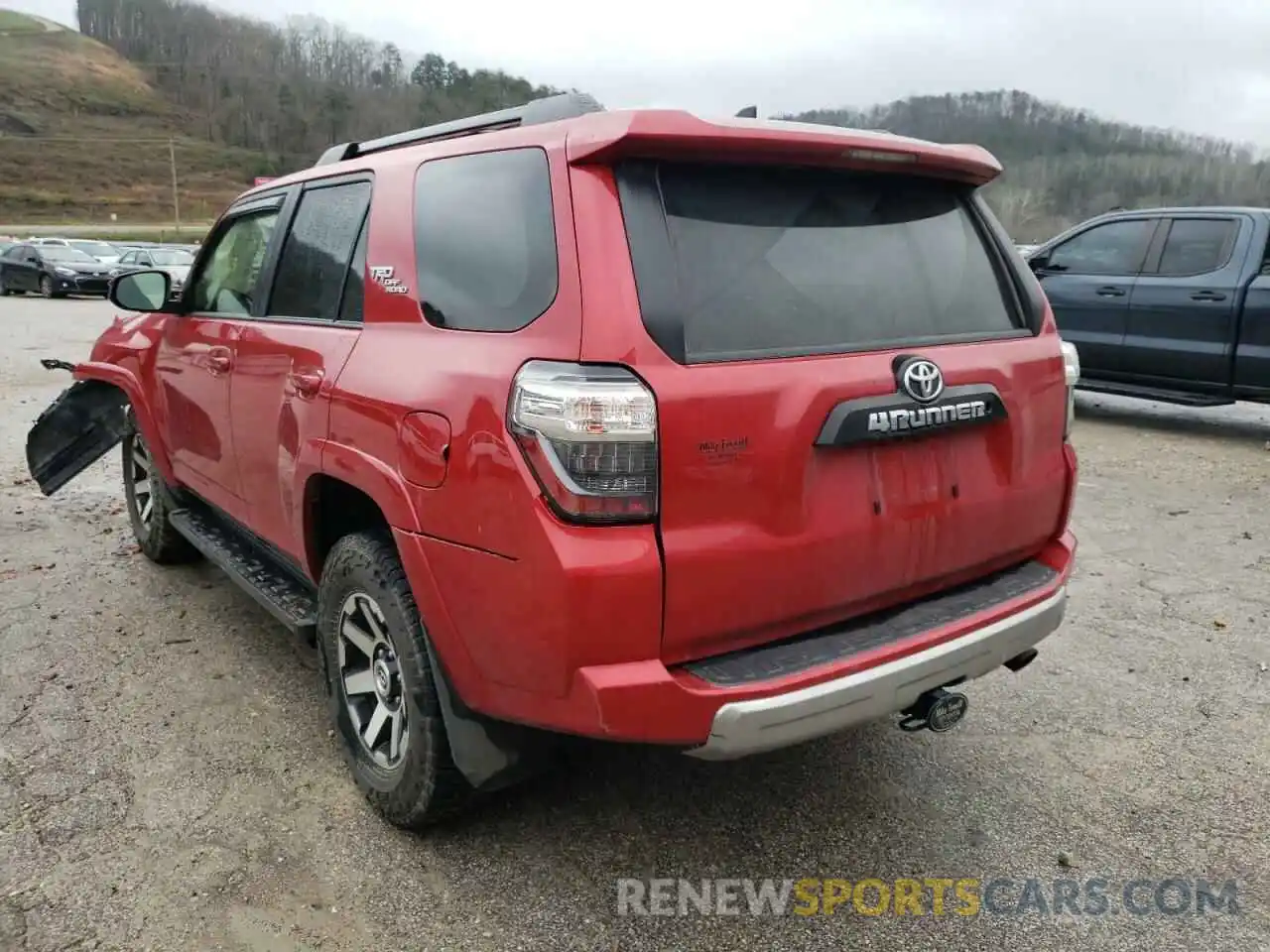 3 Photograph of a damaged car JTEBU5JR2K5614850 TOYOTA 4RUNNER 2019