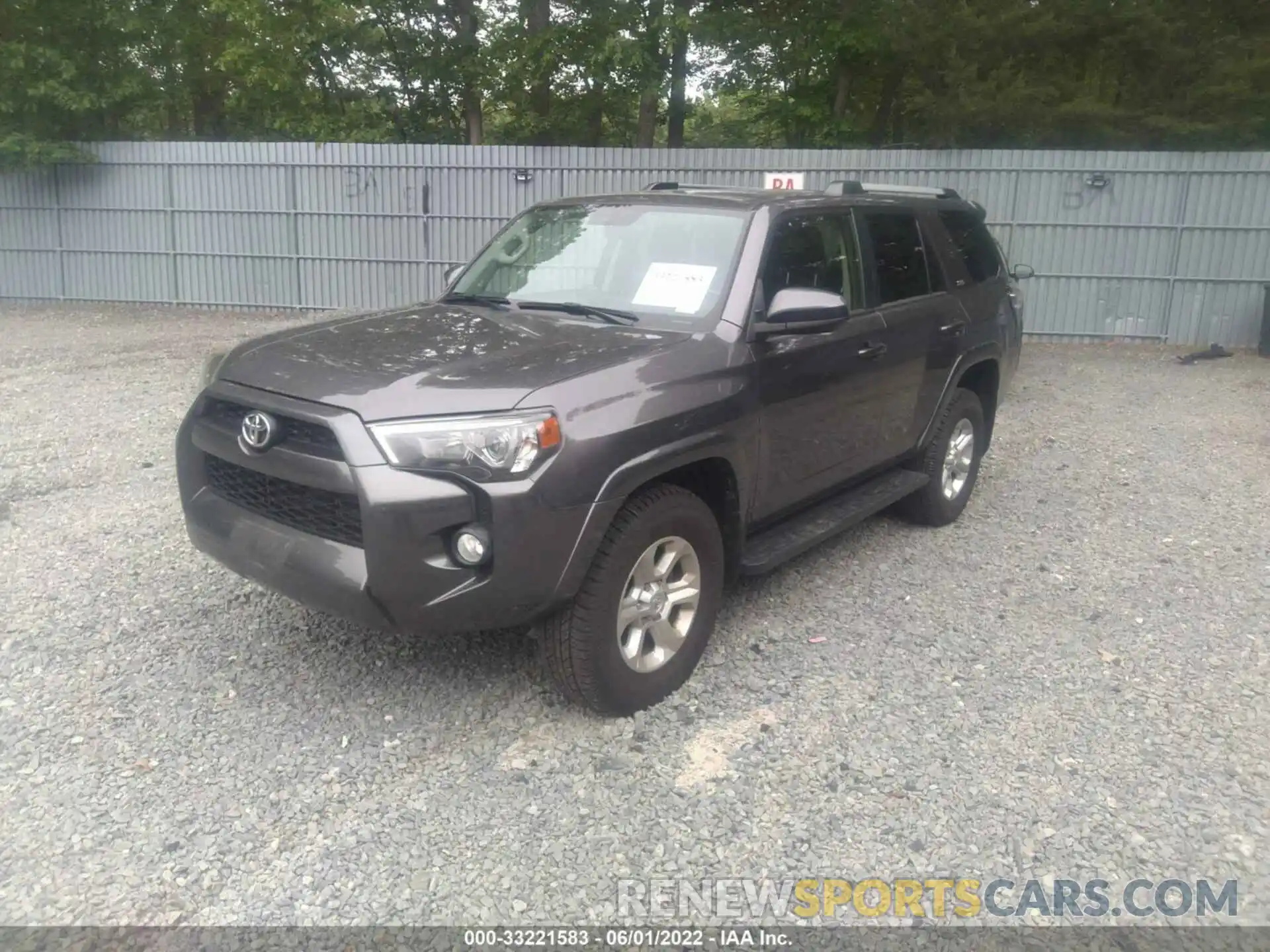 2 Photograph of a damaged car JTEBU5JR2K5615352 TOYOTA 4RUNNER 2019