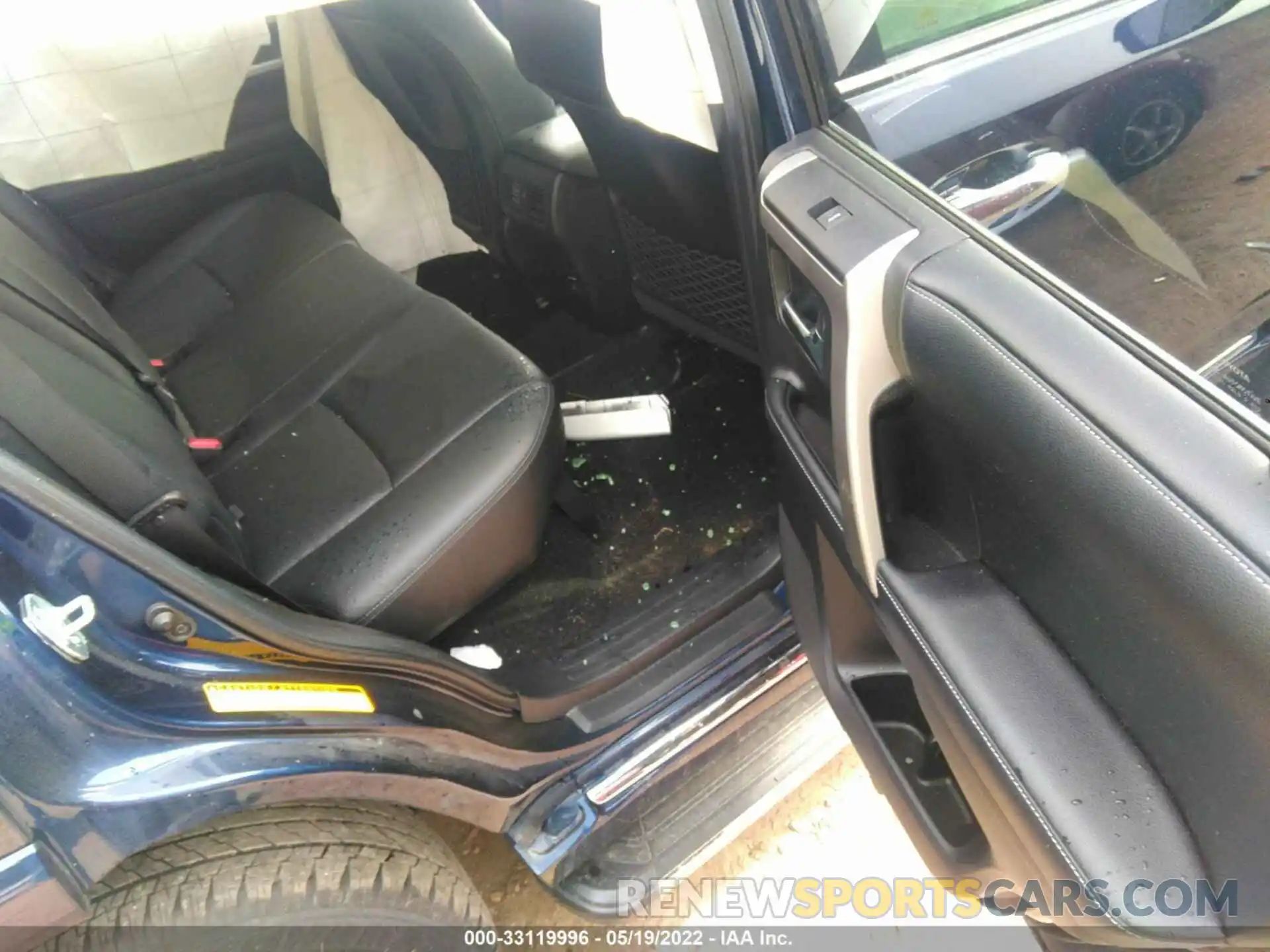 8 Photograph of a damaged car JTEBU5JR2K5620941 TOYOTA 4RUNNER 2019