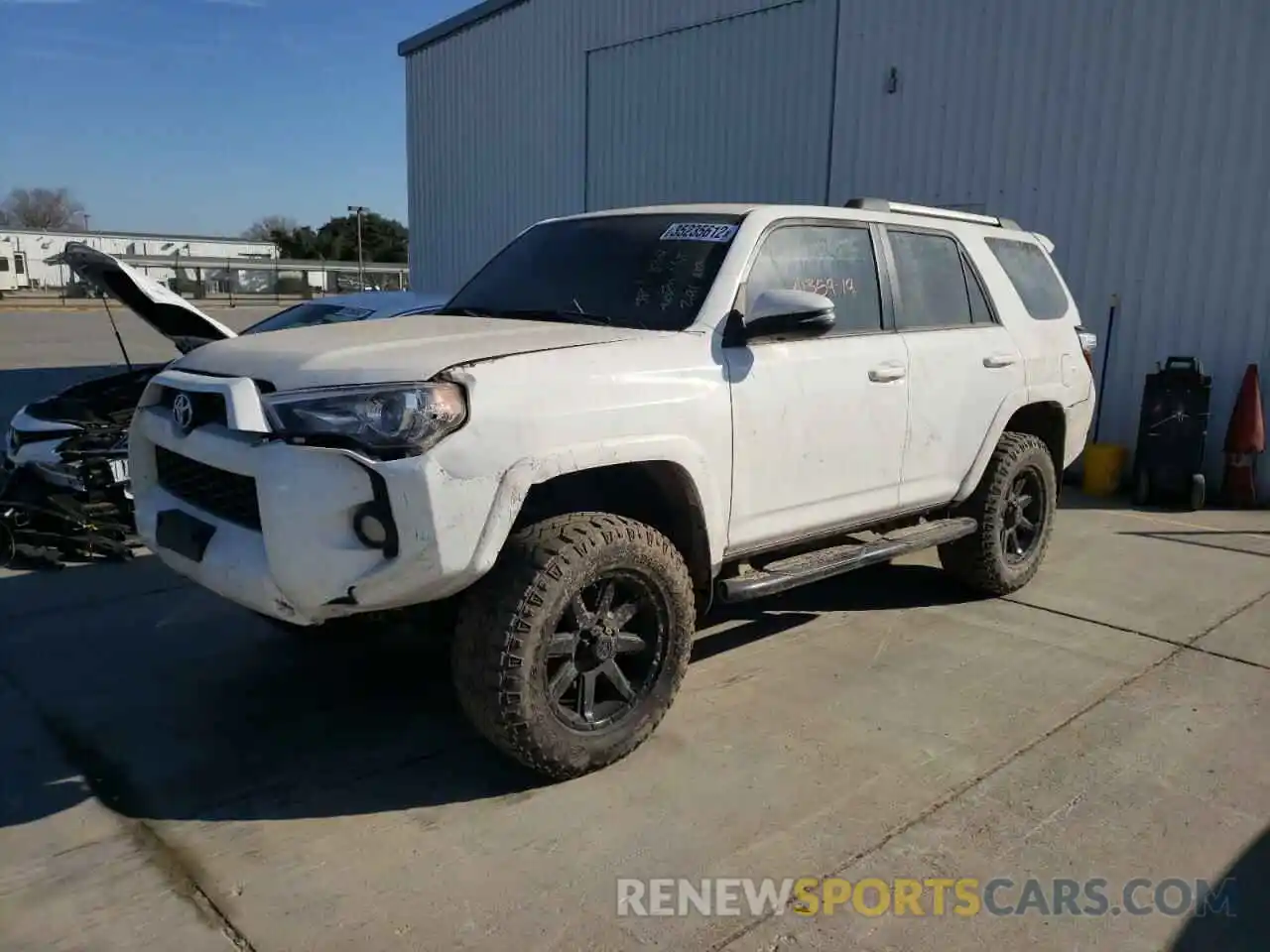 2 Photograph of a damaged car JTEBU5JR2K5628618 TOYOTA 4RUNNER 2019