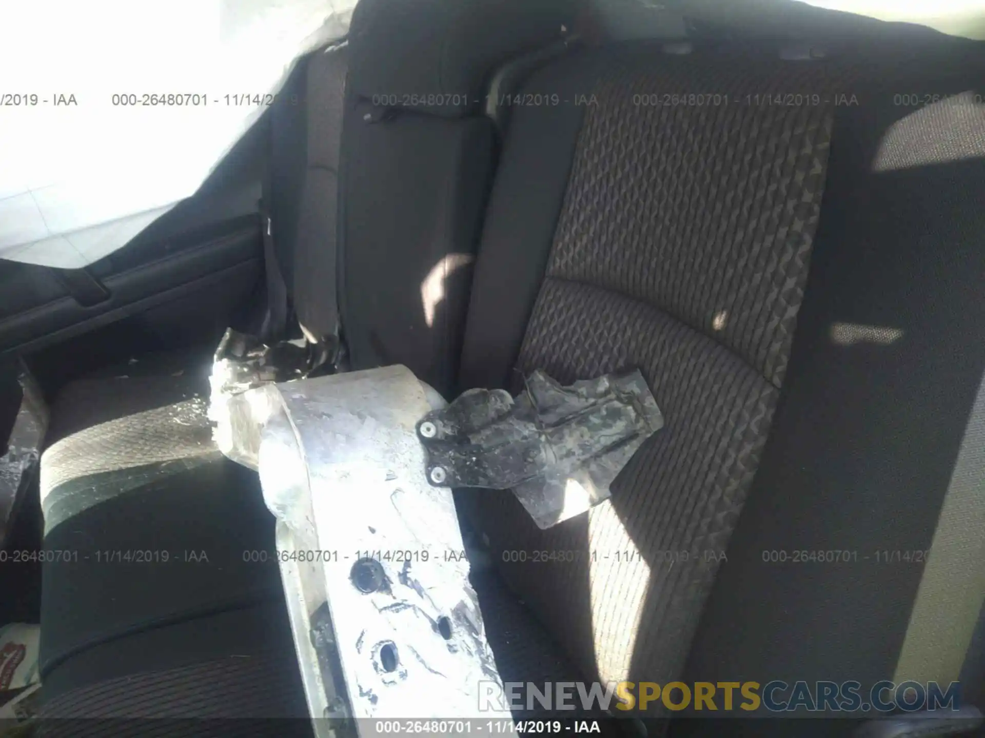 8 Photograph of a damaged car JTEBU5JR2K5630398 TOYOTA 4RUNNER 2019