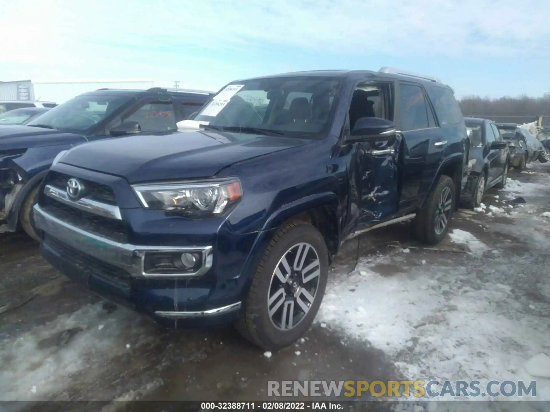 2 Фотография поврежденного автомобиля JTEBU5JR2K5631874 TOYOTA 4RUNNER 2019