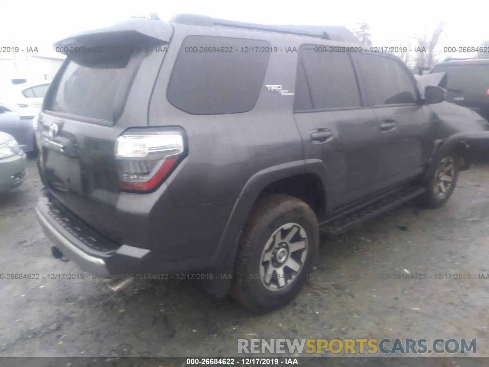 4 Фотография поврежденного автомобиля JTEBU5JR2K5633317 TOYOTA 4RUNNER 2019