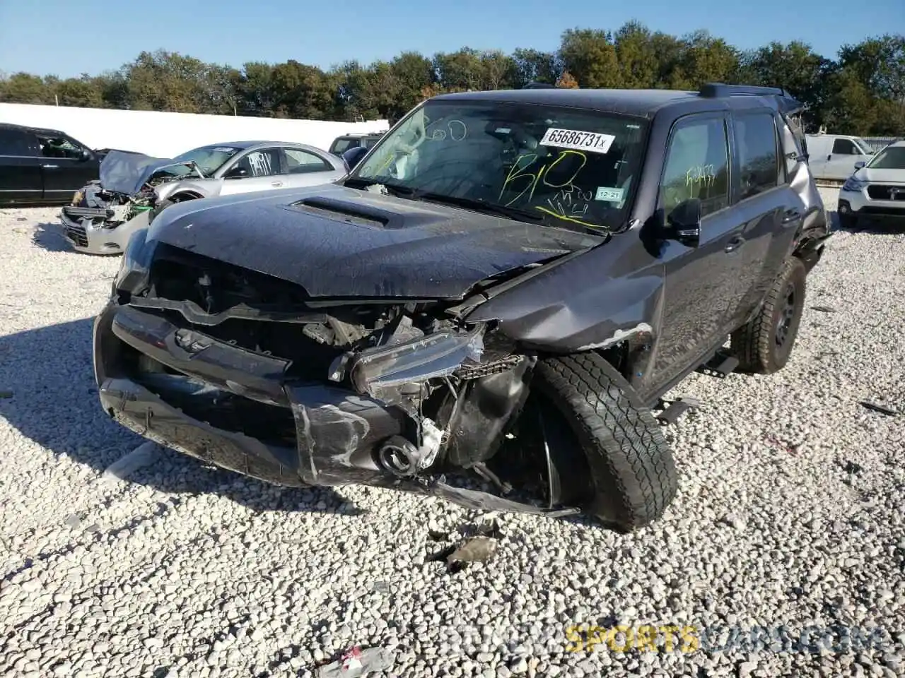 2 Photograph of a damaged car JTEBU5JR2K5634158 TOYOTA 4RUNNER 2019