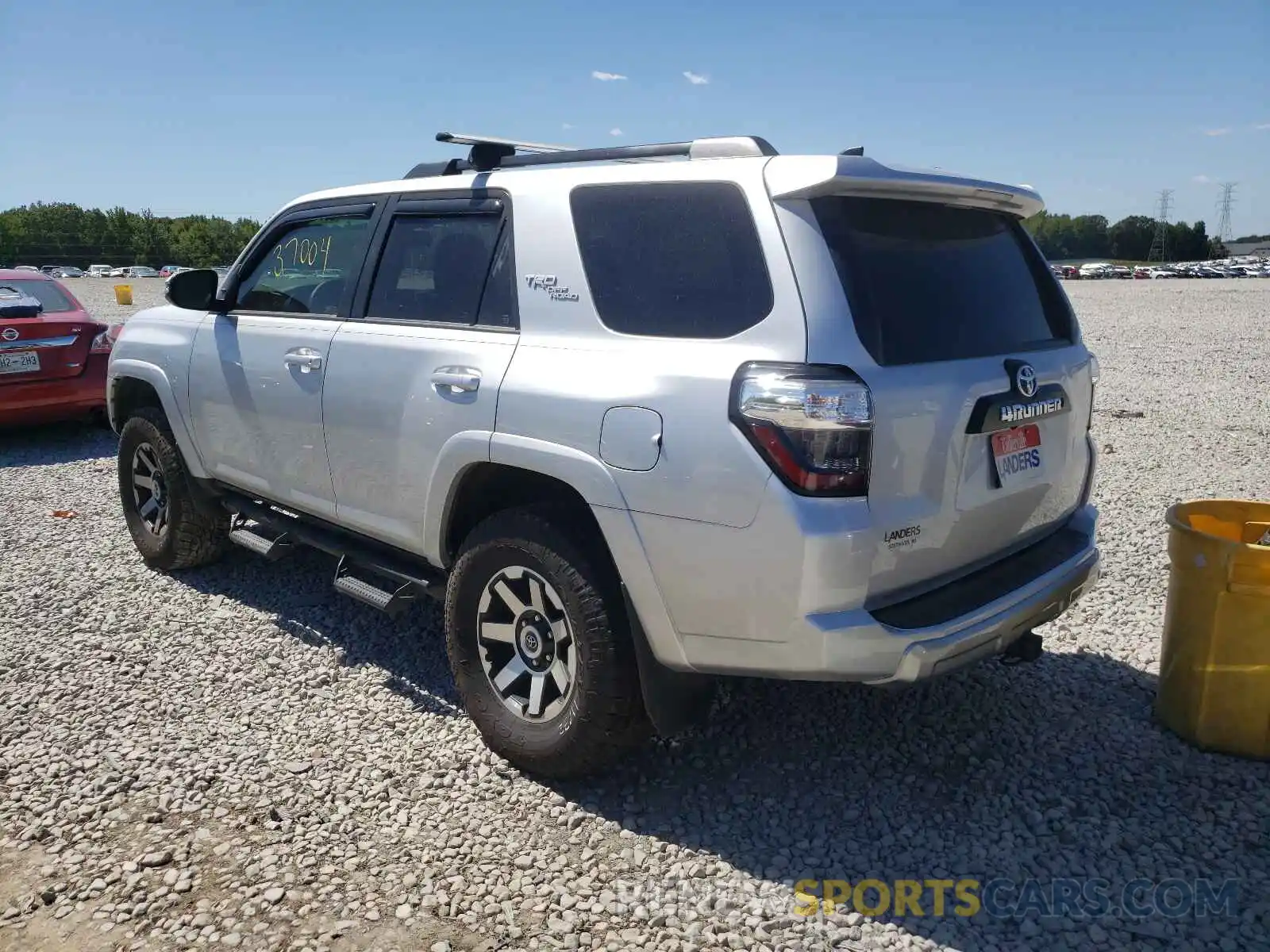 3 Photograph of a damaged car JTEBU5JR2K5635424 TOYOTA 4RUNNER 2019