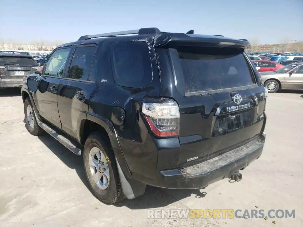 3 Photograph of a damaged car JTEBU5JR2K5637786 TOYOTA 4RUNNER 2019