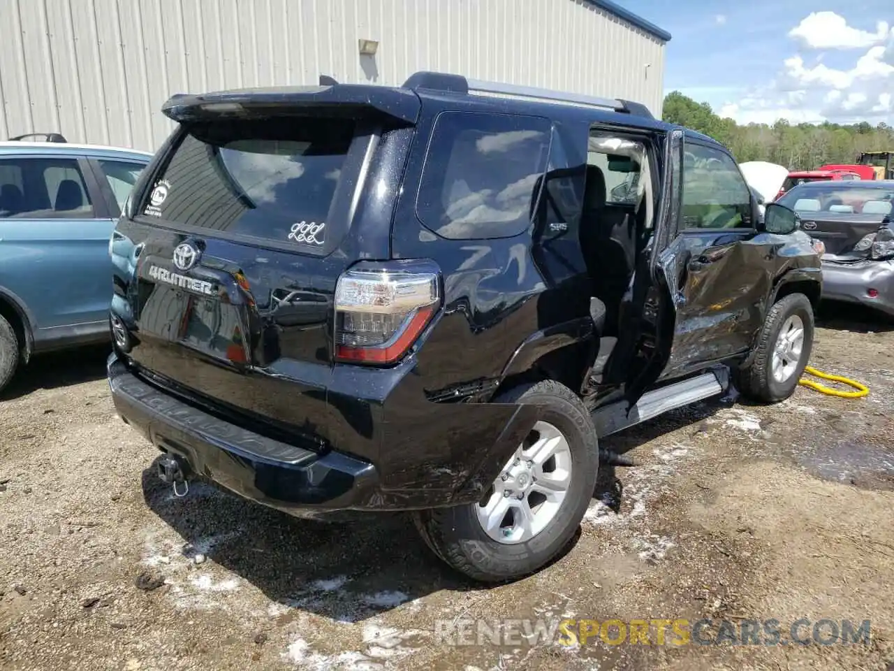 4 Фотография поврежденного автомобиля JTEBU5JR2K5638825 TOYOTA 4RUNNER 2019