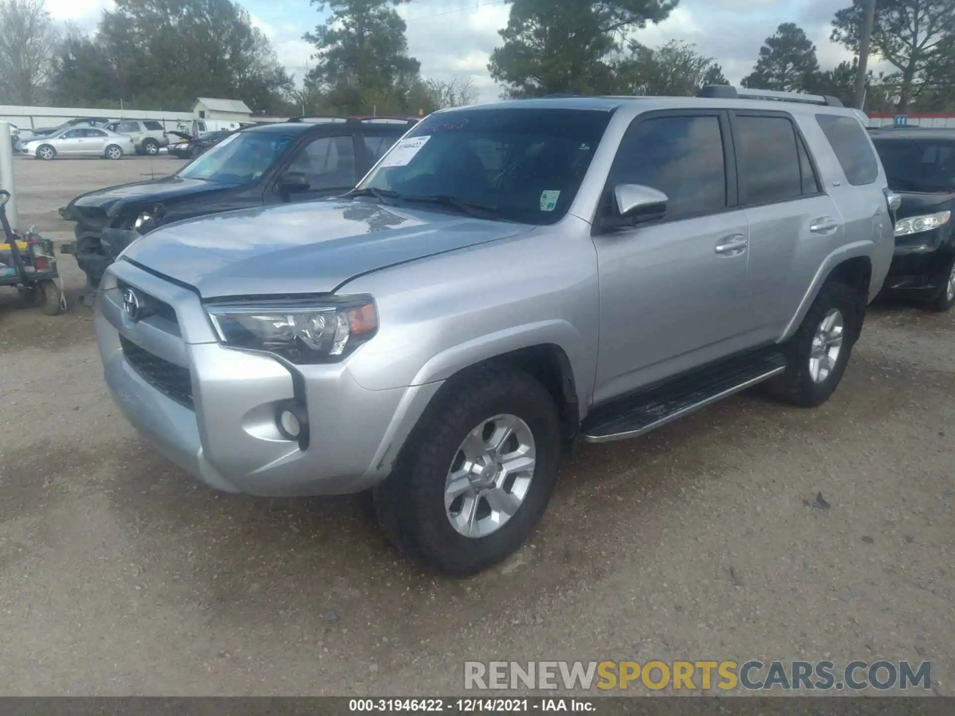 2 Фотография поврежденного автомобиля JTEBU5JR2K5640008 TOYOTA 4RUNNER 2019