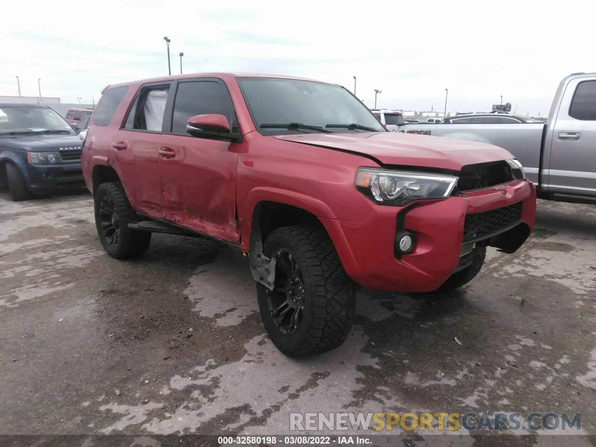 1 Photograph of a damaged car JTEBU5JR2K5643197 TOYOTA 4RUNNER 2019