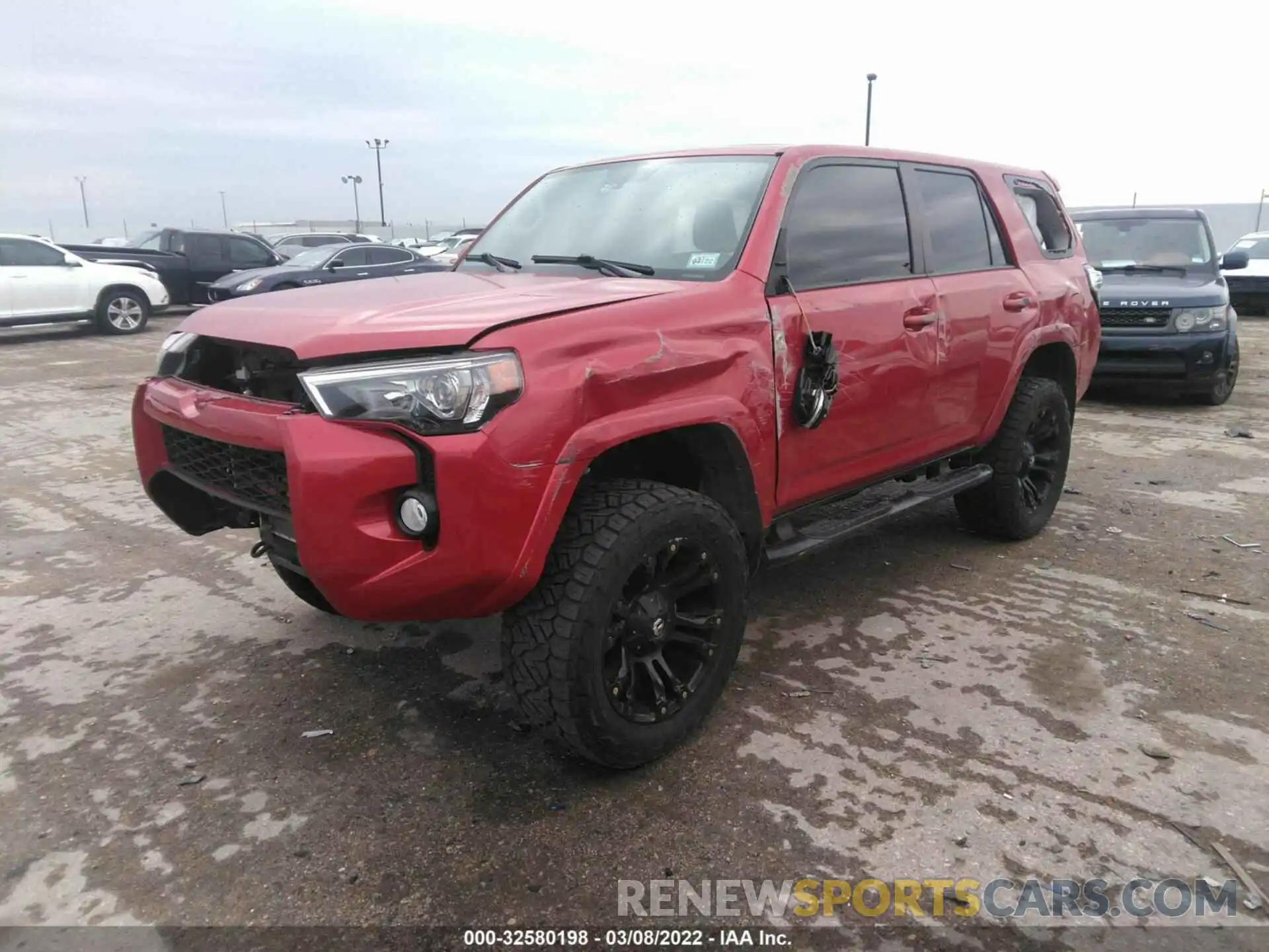 2 Photograph of a damaged car JTEBU5JR2K5643197 TOYOTA 4RUNNER 2019