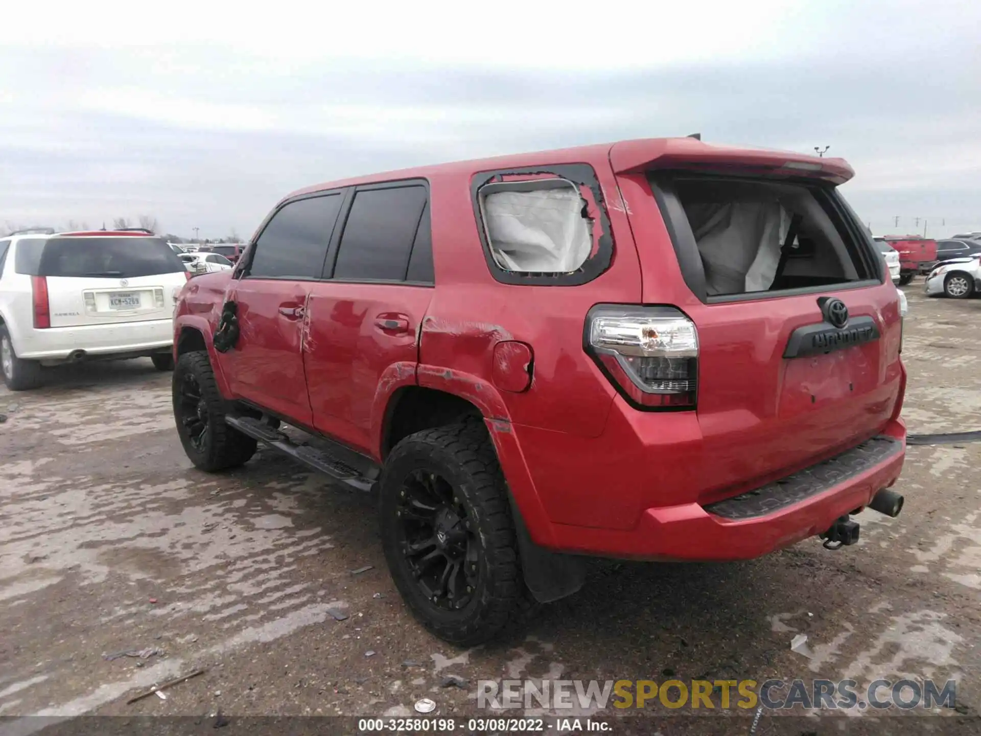 3 Photograph of a damaged car JTEBU5JR2K5643197 TOYOTA 4RUNNER 2019