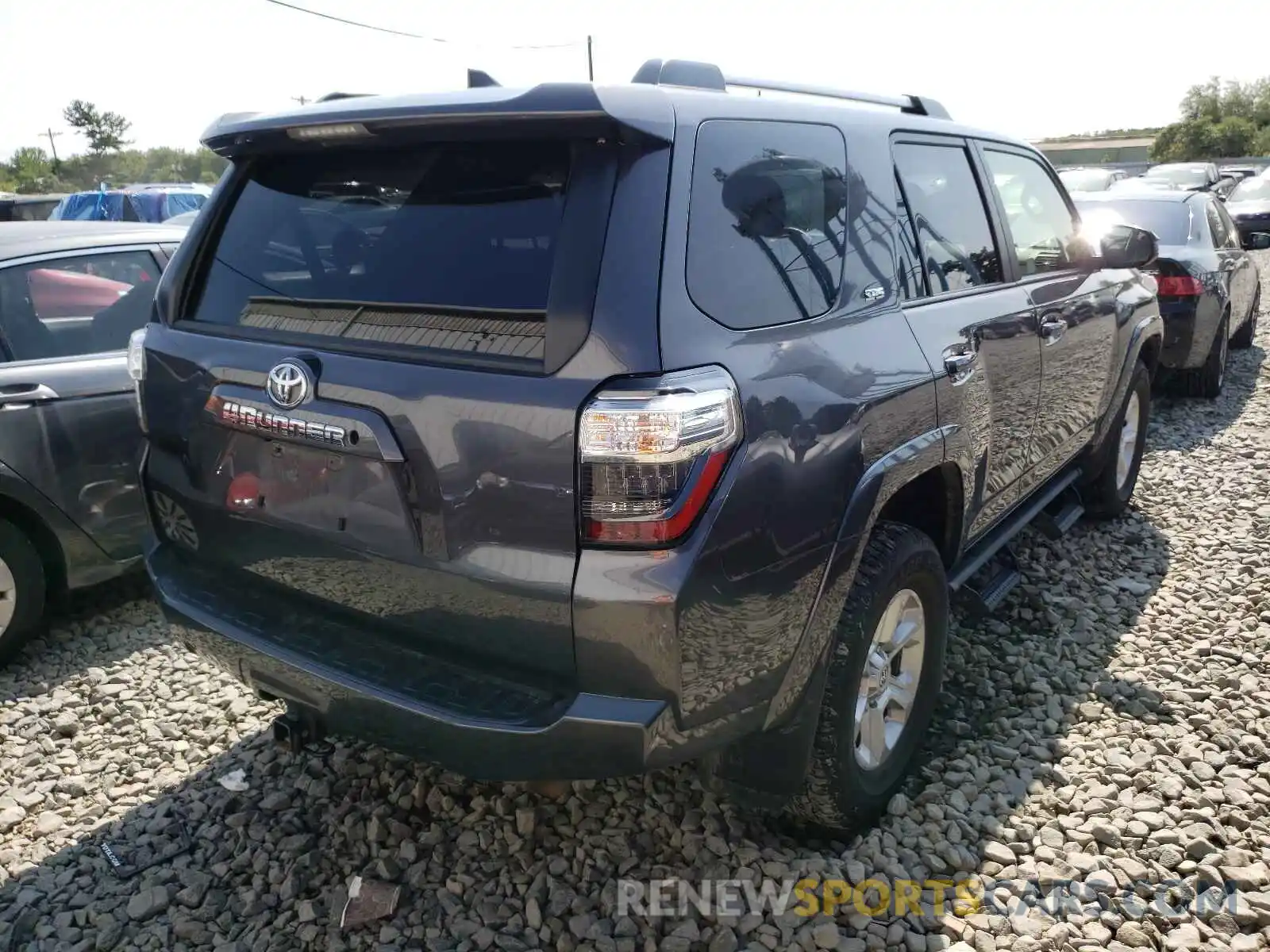 4 Фотография поврежденного автомобиля JTEBU5JR2K5646925 TOYOTA 4RUNNER 2019