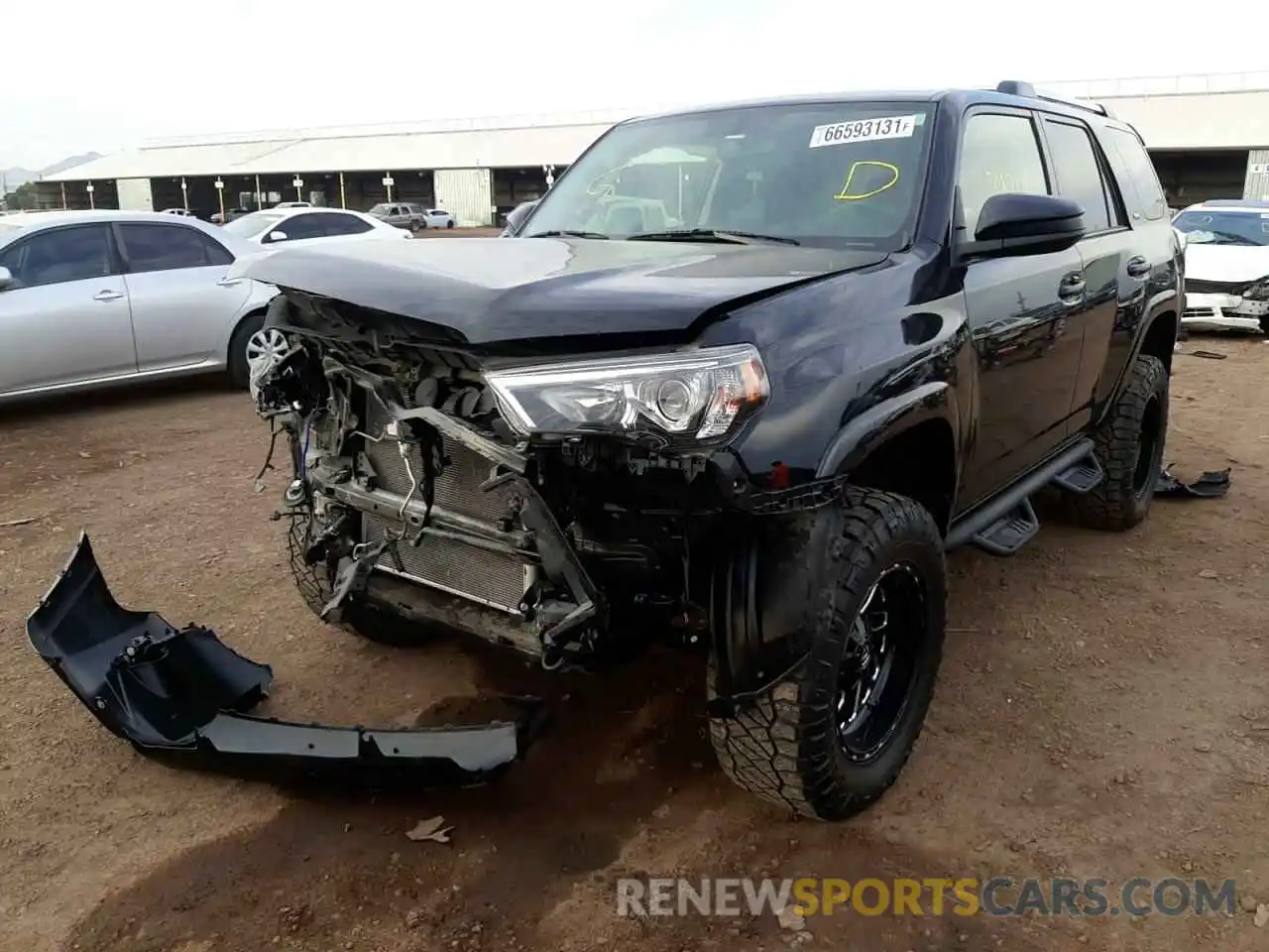 2 Фотография поврежденного автомобиля JTEBU5JR2K5651901 TOYOTA 4RUNNER 2019