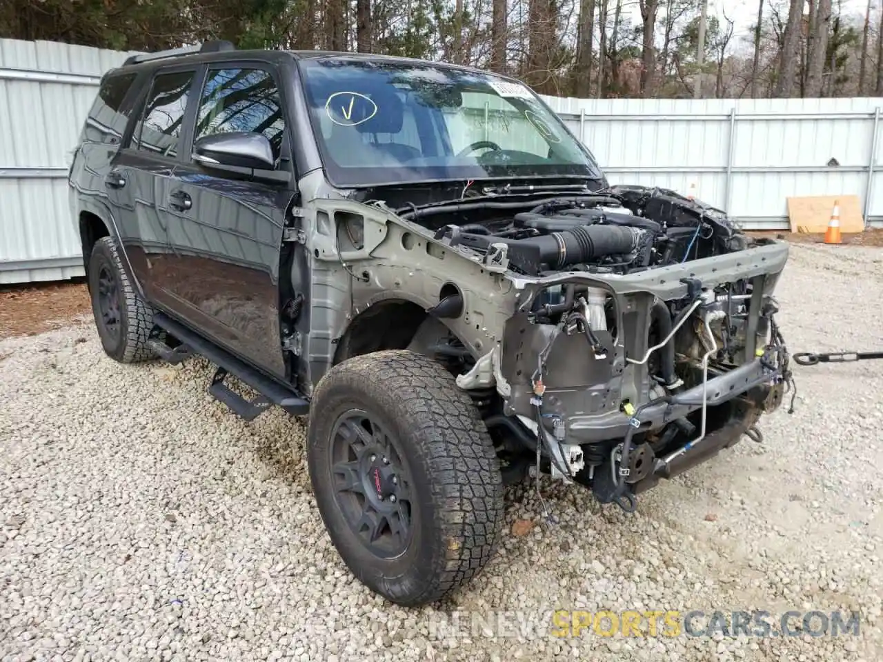 1 Photograph of a damaged car JTEBU5JR2K5652238 TOYOTA 4RUNNER 2019