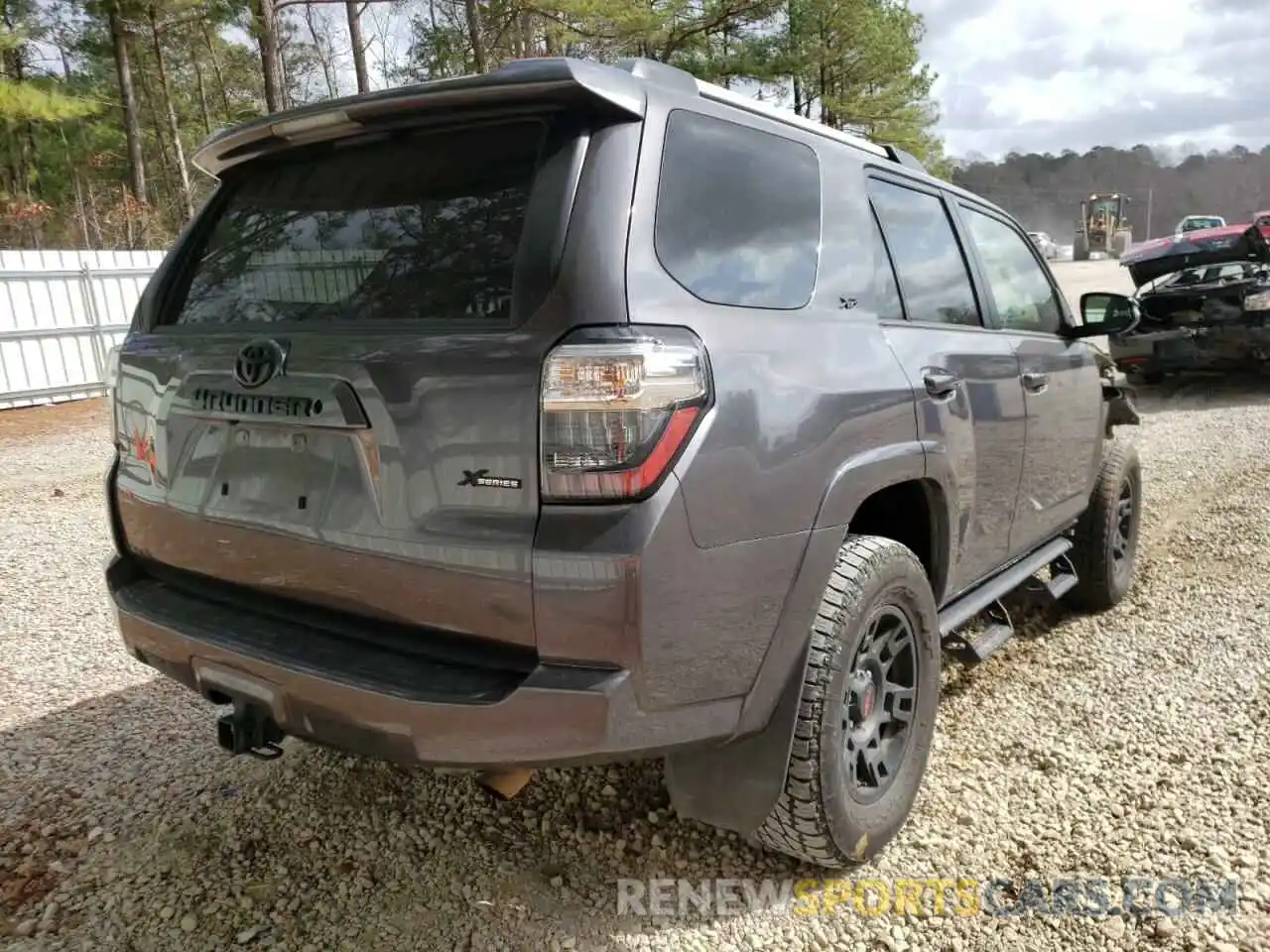 4 Фотография поврежденного автомобиля JTEBU5JR2K5652238 TOYOTA 4RUNNER 2019