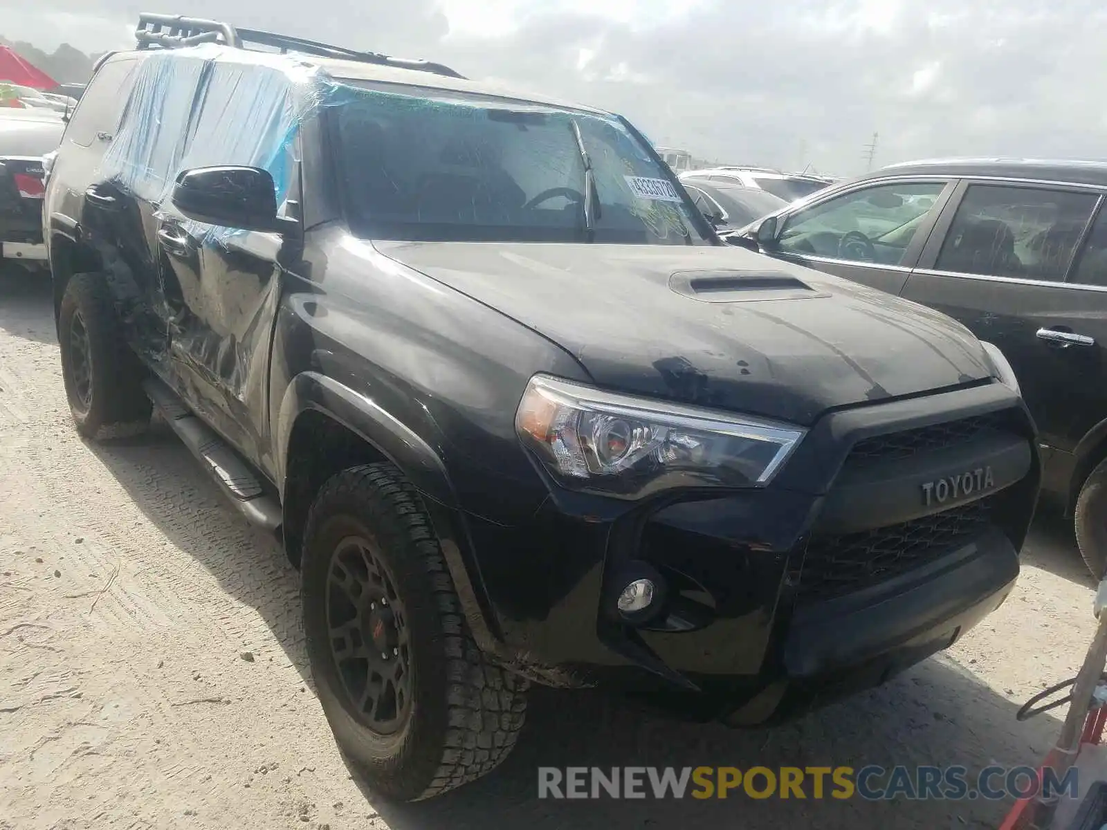 10 Photograph of a damaged car JTEBU5JR2K5653034 TOYOTA 4RUNNER 2019