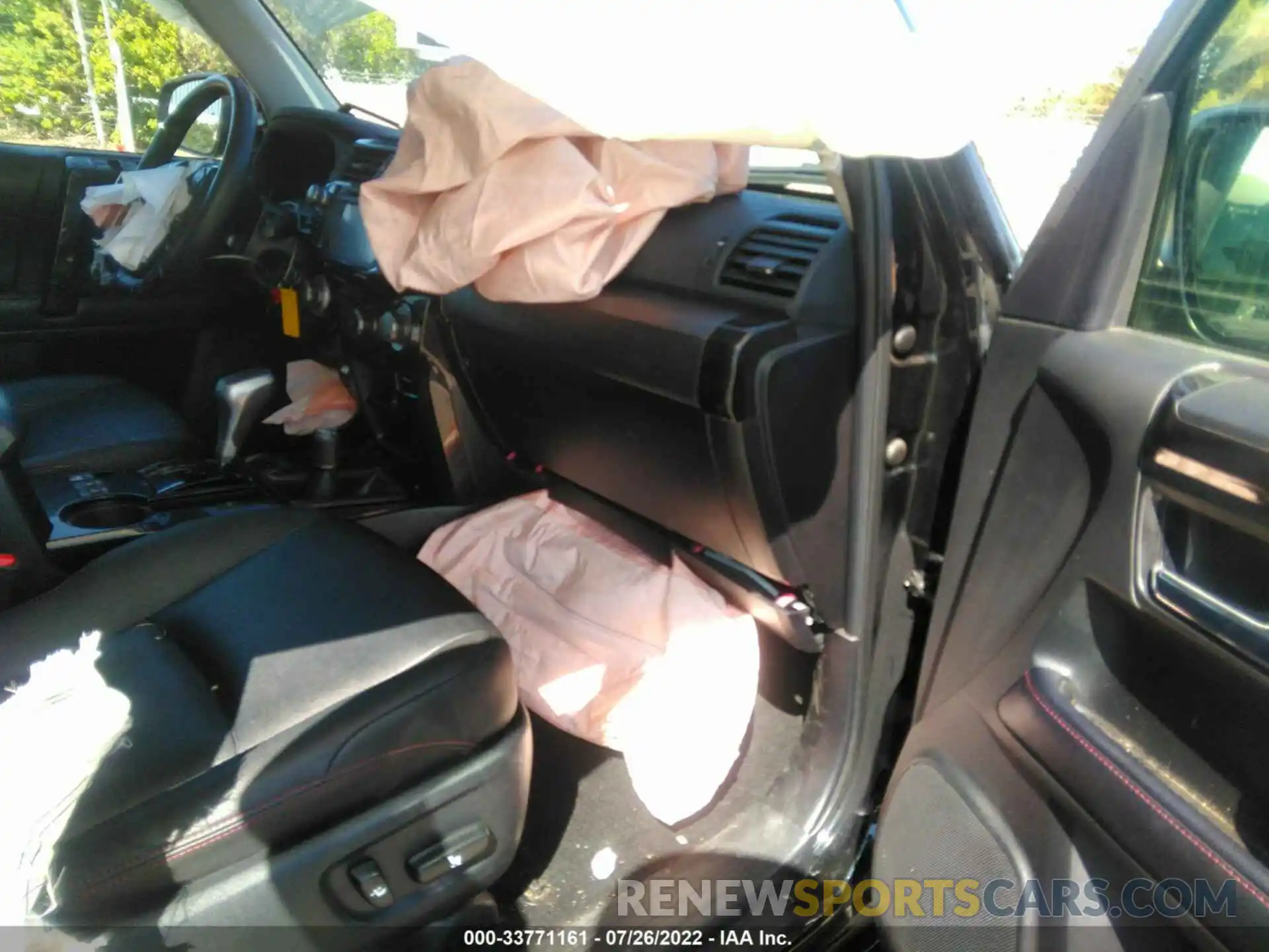 5 Photograph of a damaged car JTEBU5JR2K5660744 TOYOTA 4RUNNER 2019