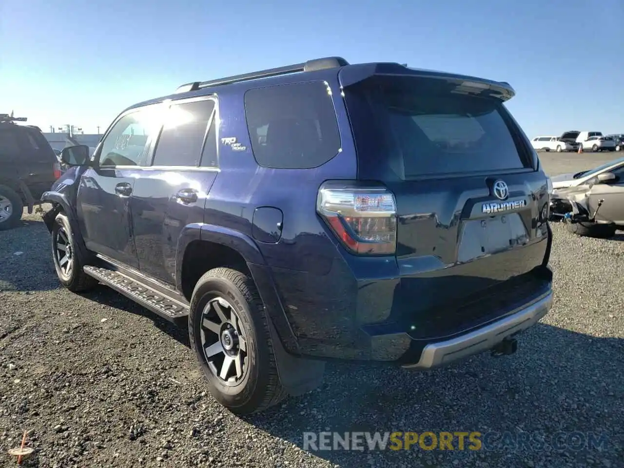 3 Фотография поврежденного автомобиля JTEBU5JR2K5663658 TOYOTA 4RUNNER 2019