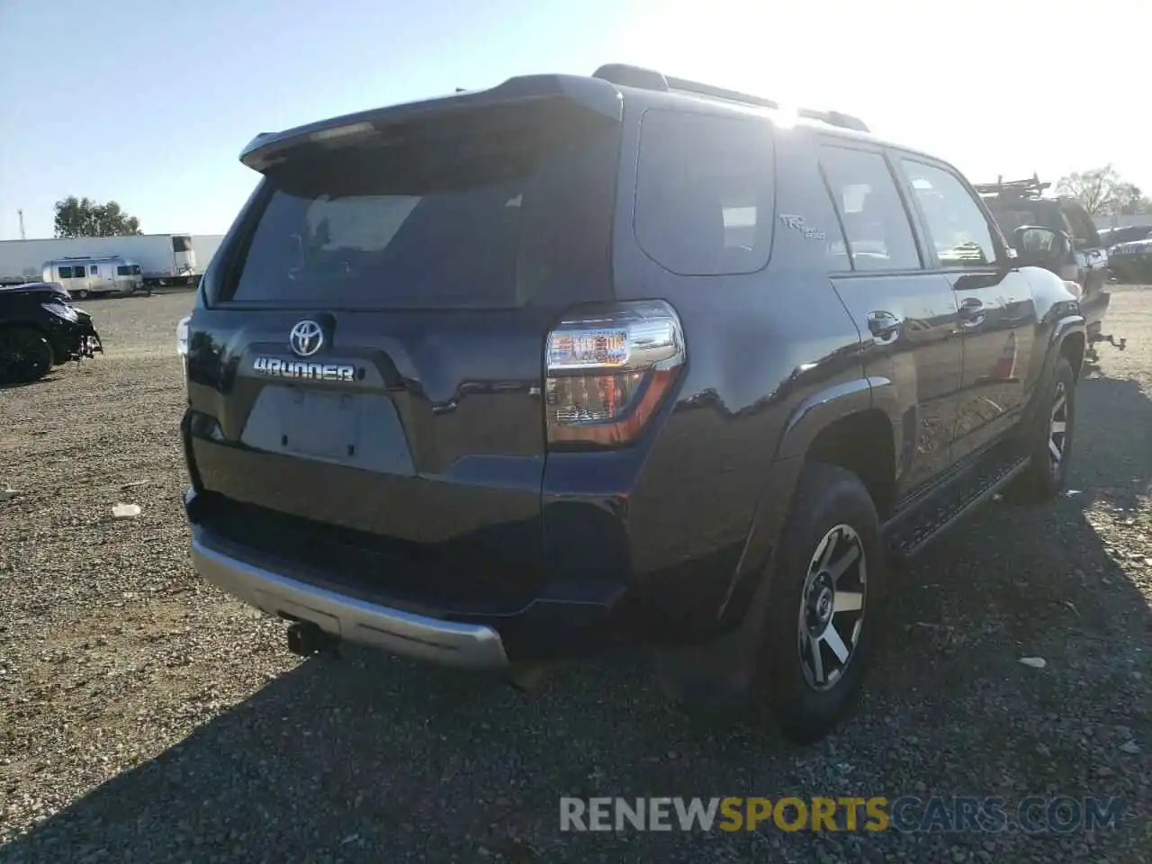 4 Фотография поврежденного автомобиля JTEBU5JR2K5663658 TOYOTA 4RUNNER 2019