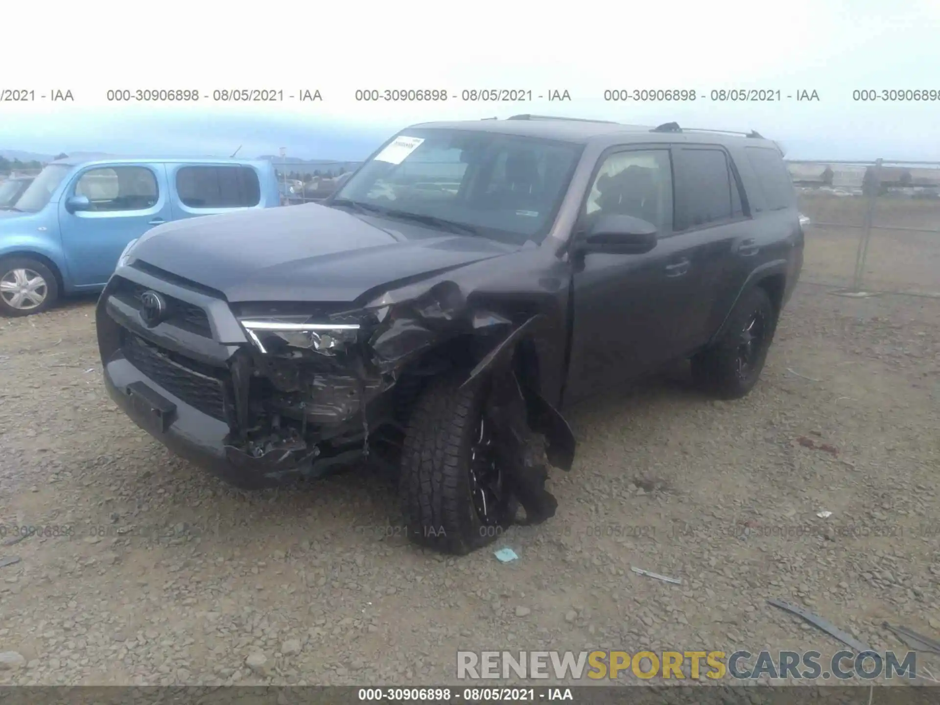 2 Photograph of a damaged car JTEBU5JR2K5663949 TOYOTA 4RUNNER 2019