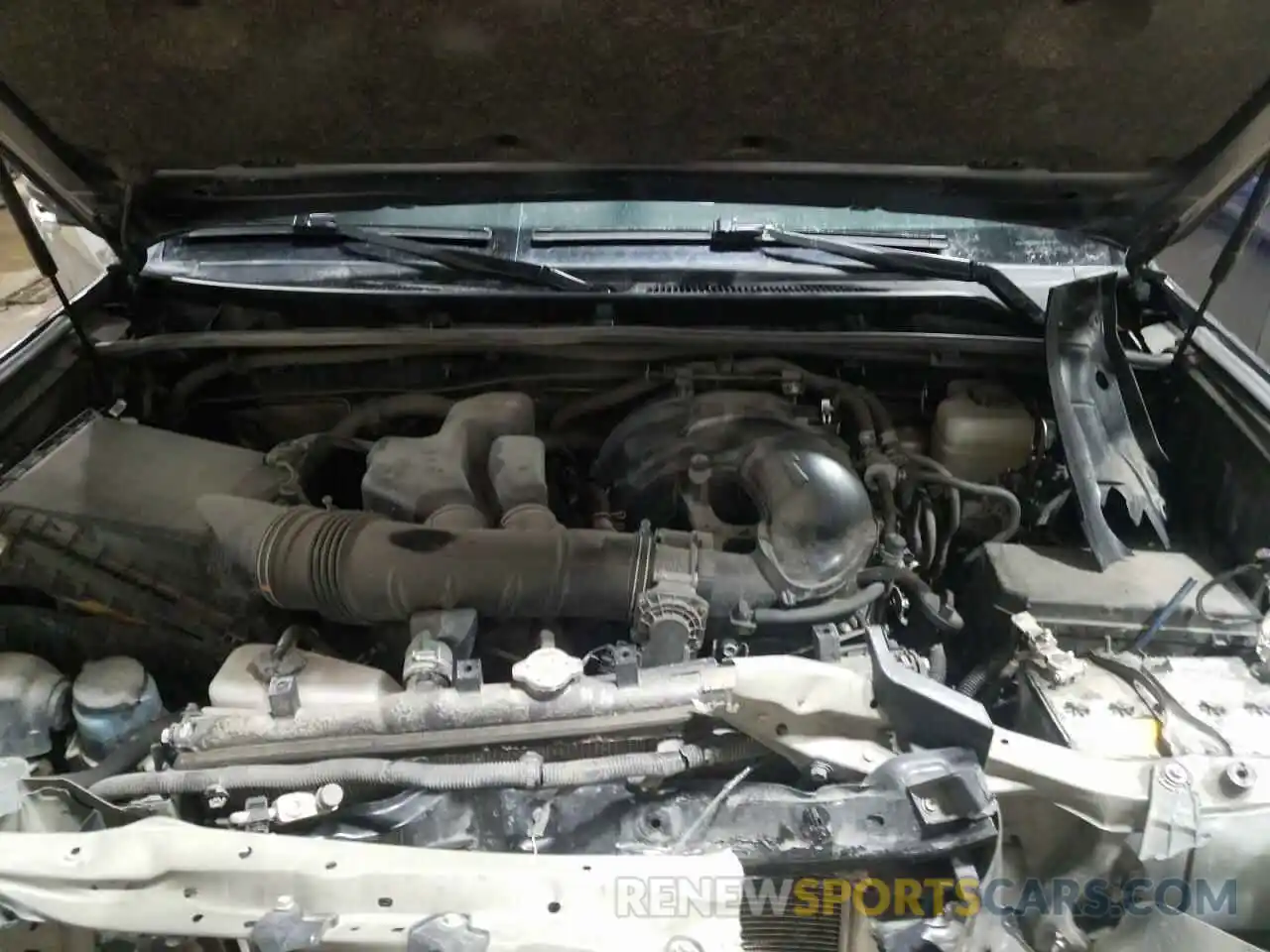 7 Photograph of a damaged car JTEBU5JR2K5664275 TOYOTA 4RUNNER 2019