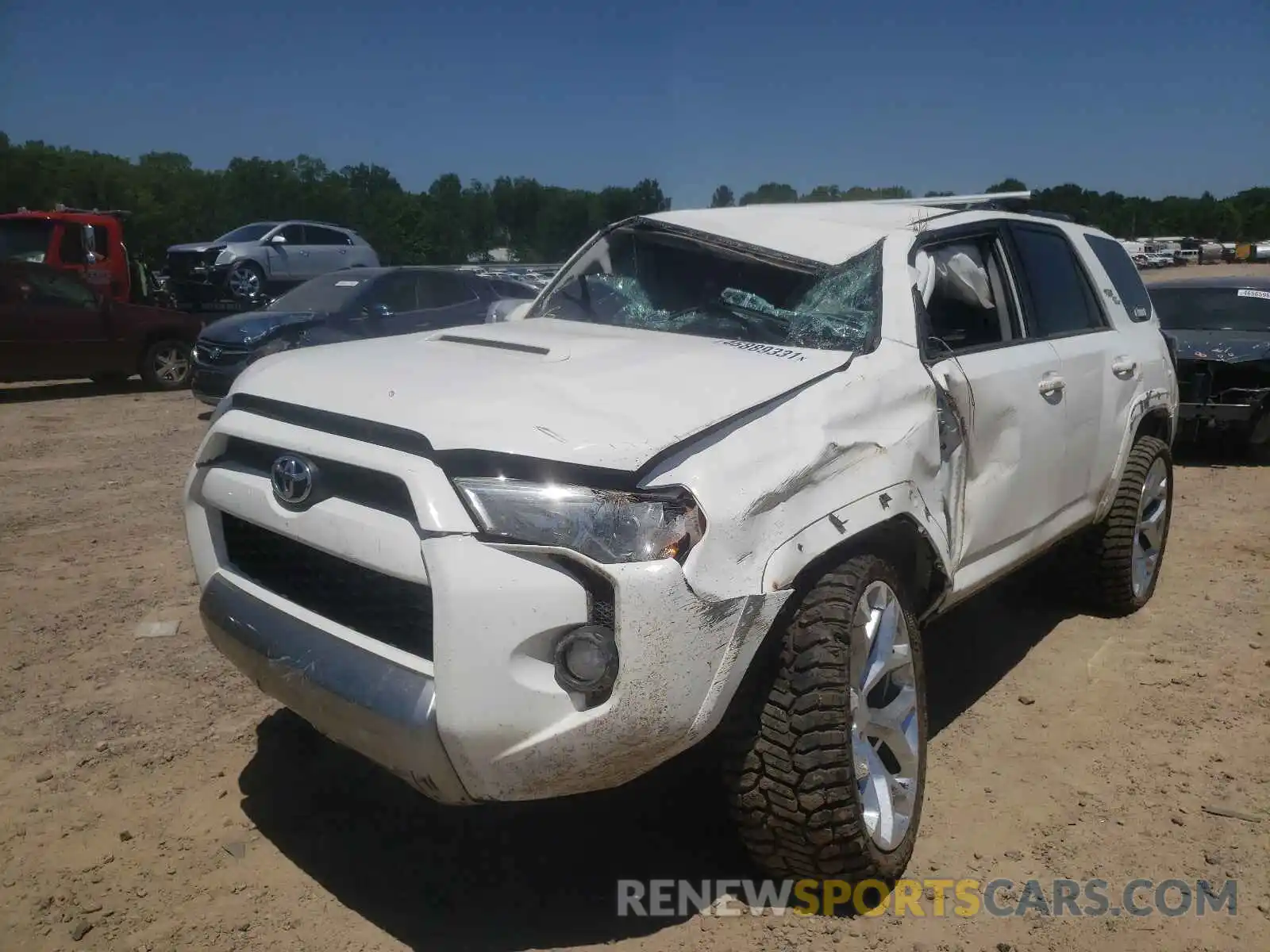 2 Photograph of a damaged car JTEBU5JR2K5666253 TOYOTA 4RUNNER 2019