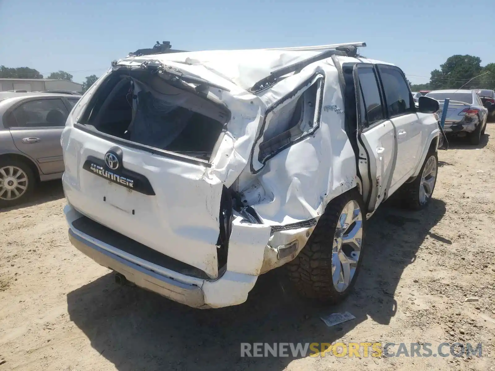 4 Photograph of a damaged car JTEBU5JR2K5666253 TOYOTA 4RUNNER 2019