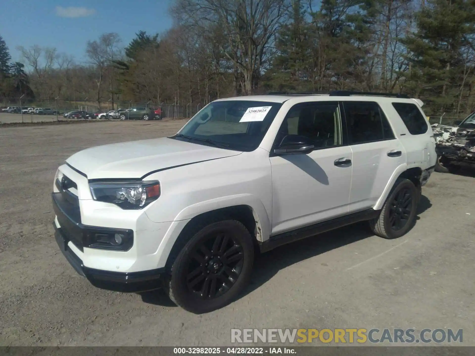 2 Photograph of a damaged car JTEBU5JR2K5670738 TOYOTA 4RUNNER 2019