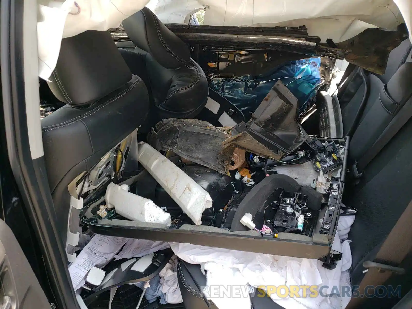 6 Photograph of a damaged car JTEBU5JR2K5673820 TOYOTA 4RUNNER 2019