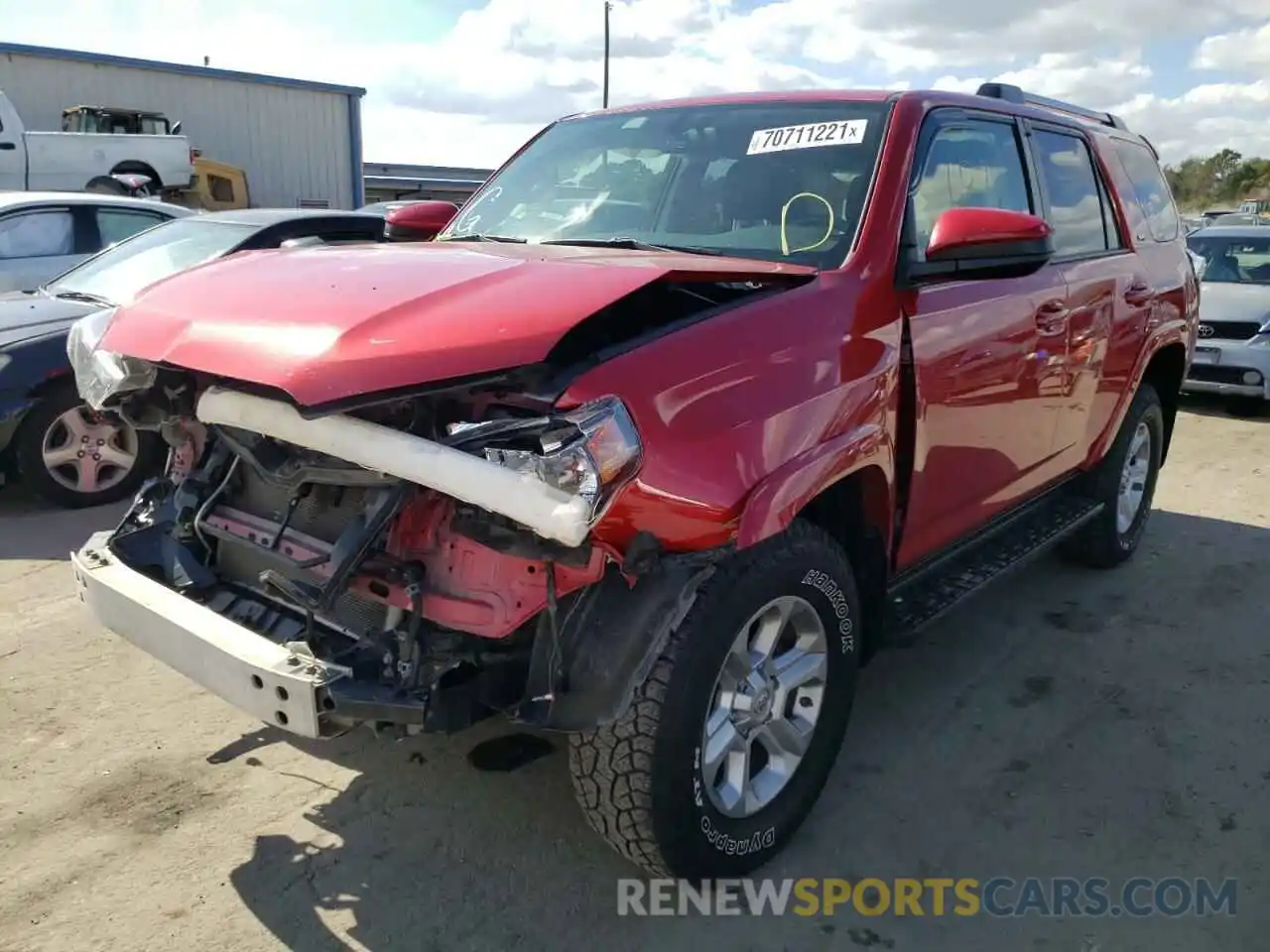 2 Photograph of a damaged car JTEBU5JR2K5675521 TOYOTA 4RUNNER 2019