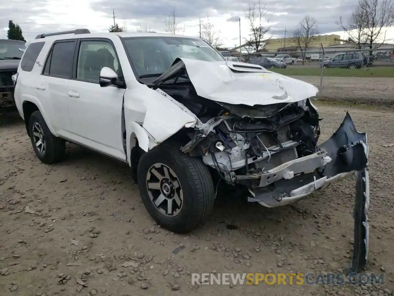 1 Photograph of a damaged car JTEBU5JR2K5680928 TOYOTA 4RUNNER 2019