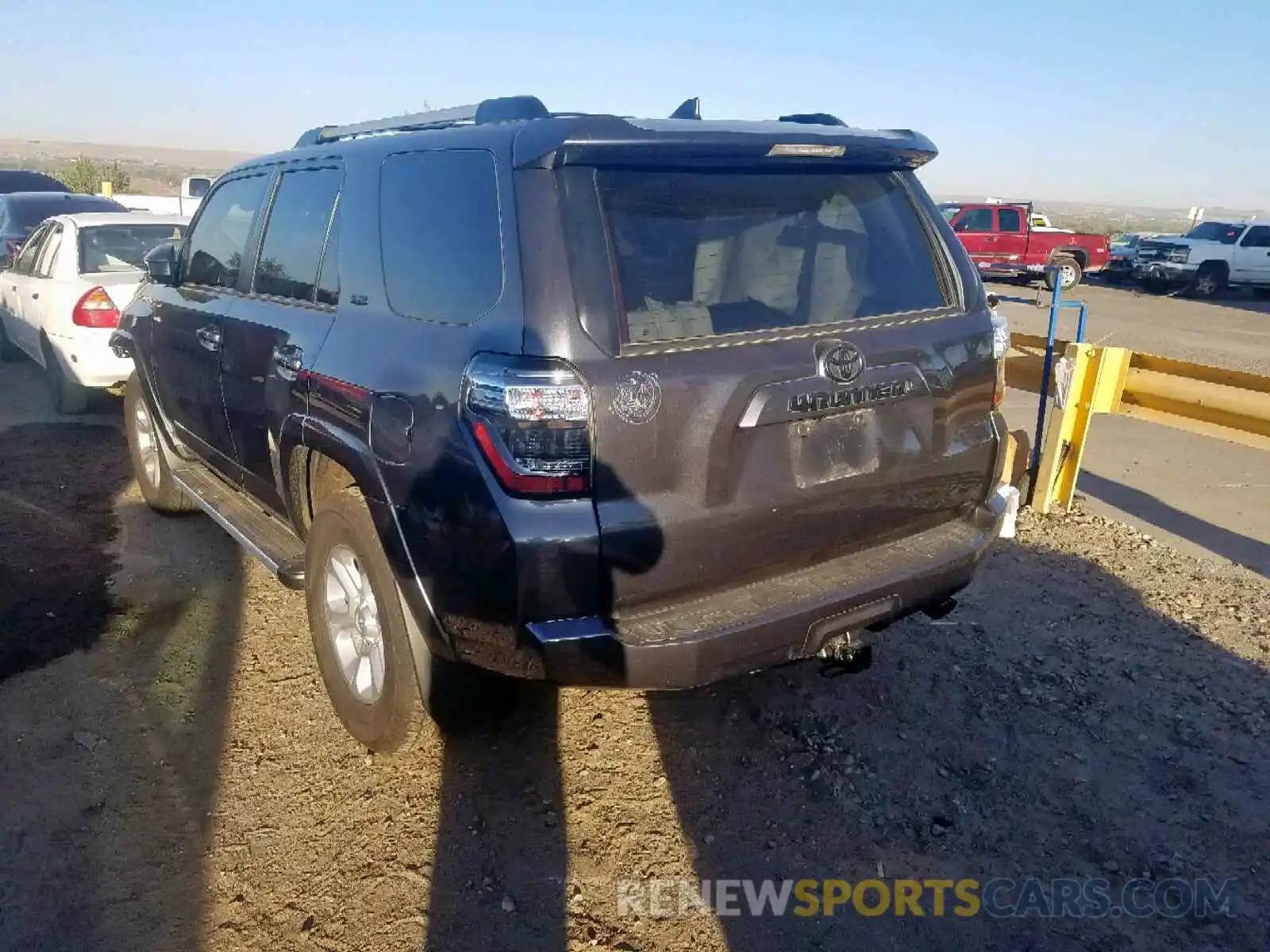 3 Photograph of a damaged car JTEBU5JR2K5681027 TOYOTA 4RUNNER 2019