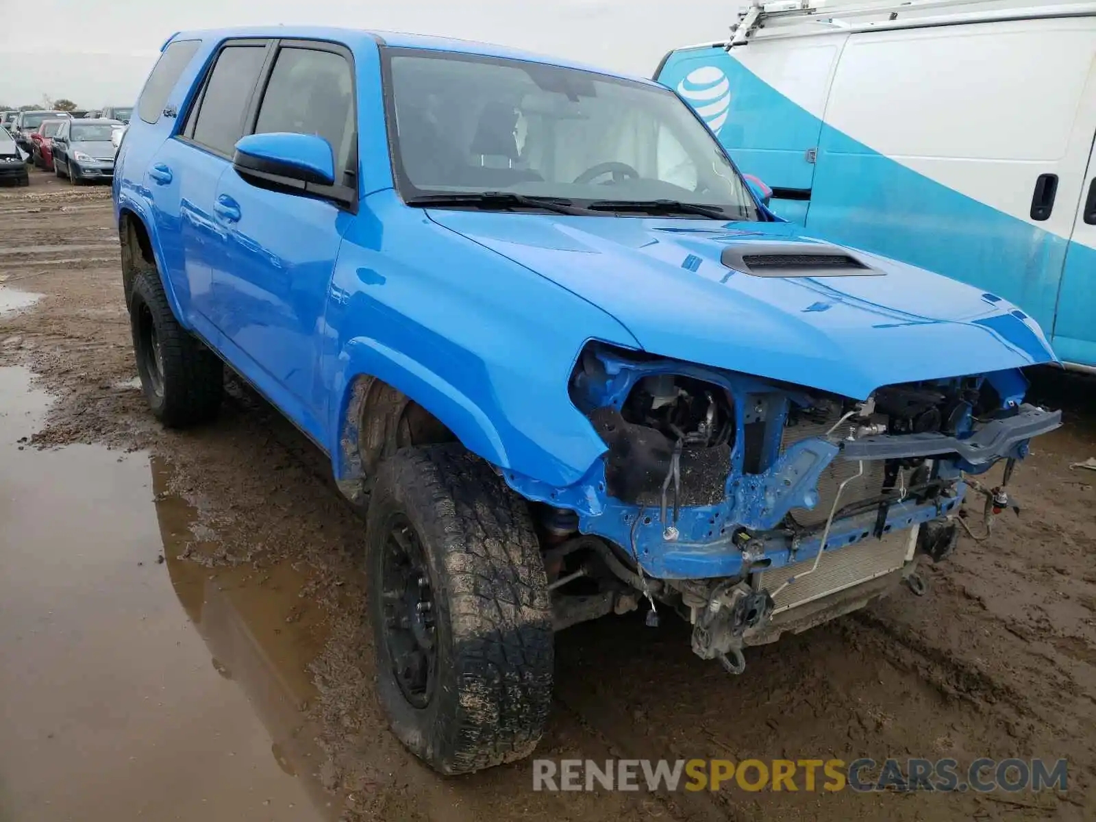 1 Photograph of a damaged car JTEBU5JR2K5681903 TOYOTA 4RUNNER 2019