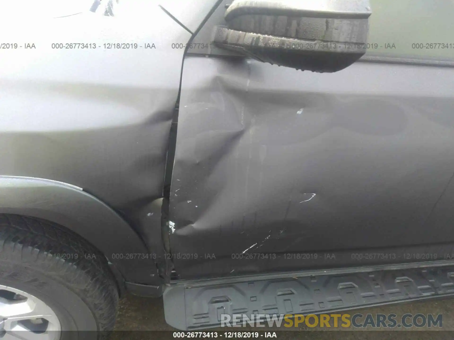 6 Photograph of a damaged car JTEBU5JR2K5682467 TOYOTA 4RUNNER 2019