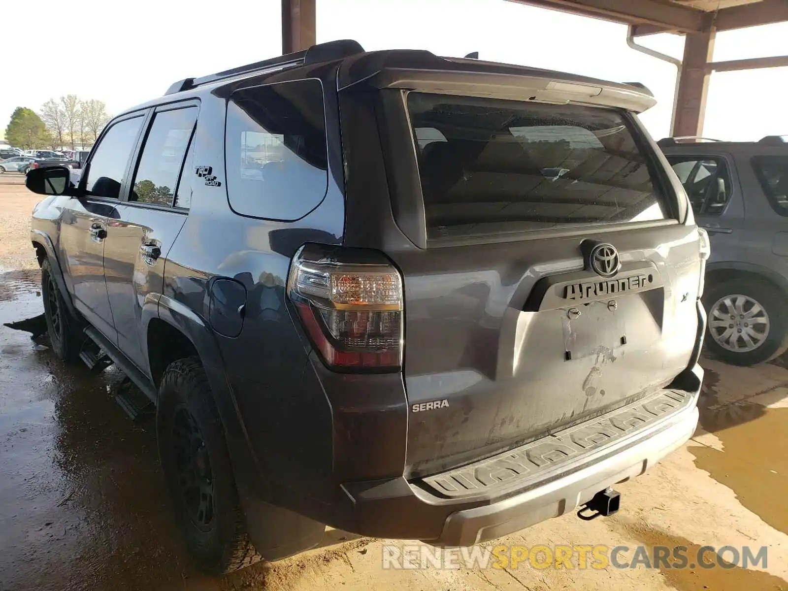 3 Photograph of a damaged car JTEBU5JR2K5683408 TOYOTA 4RUNNER 2019