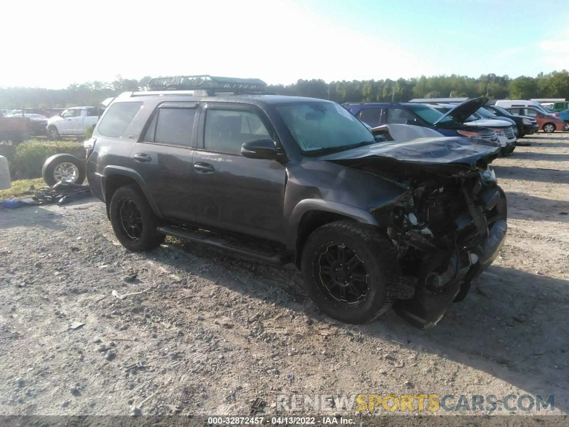 1 Photograph of a damaged car JTEBU5JR2K5686938 TOYOTA 4RUNNER 2019