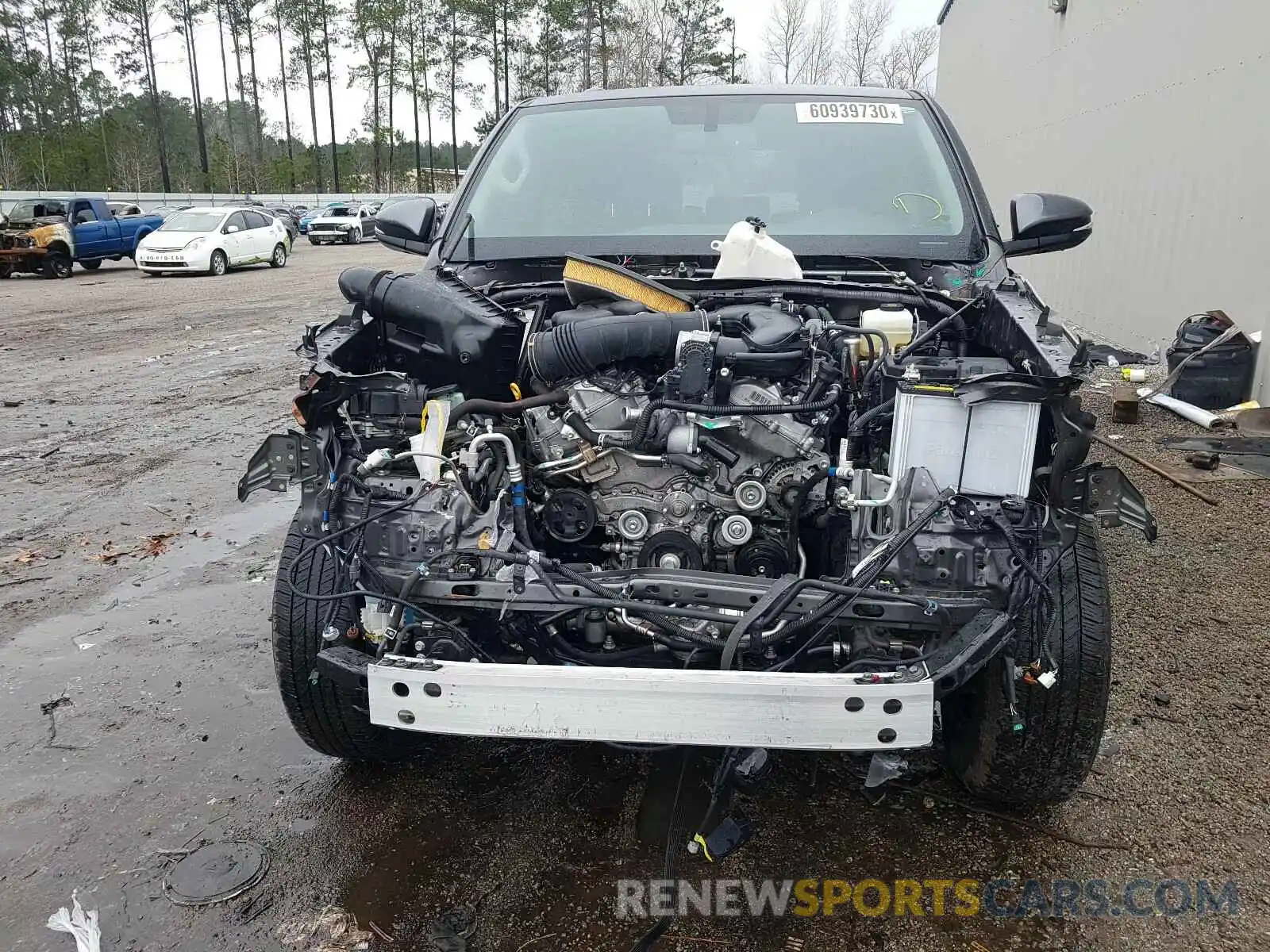 9 Photograph of a damaged car JTEBU5JR2K5688916 TOYOTA 4RUNNER 2019