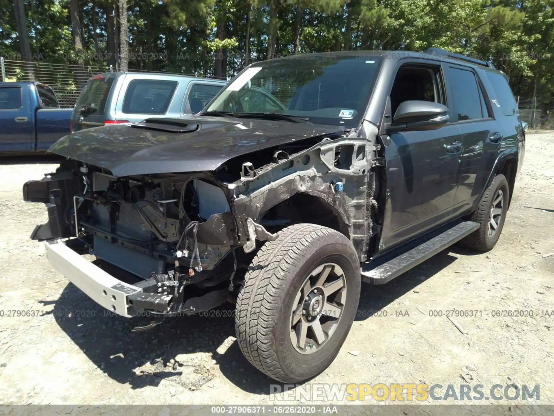 6 Photograph of a damaged car JTEBU5JR2K5689662 TOYOTA 4RUNNER 2019