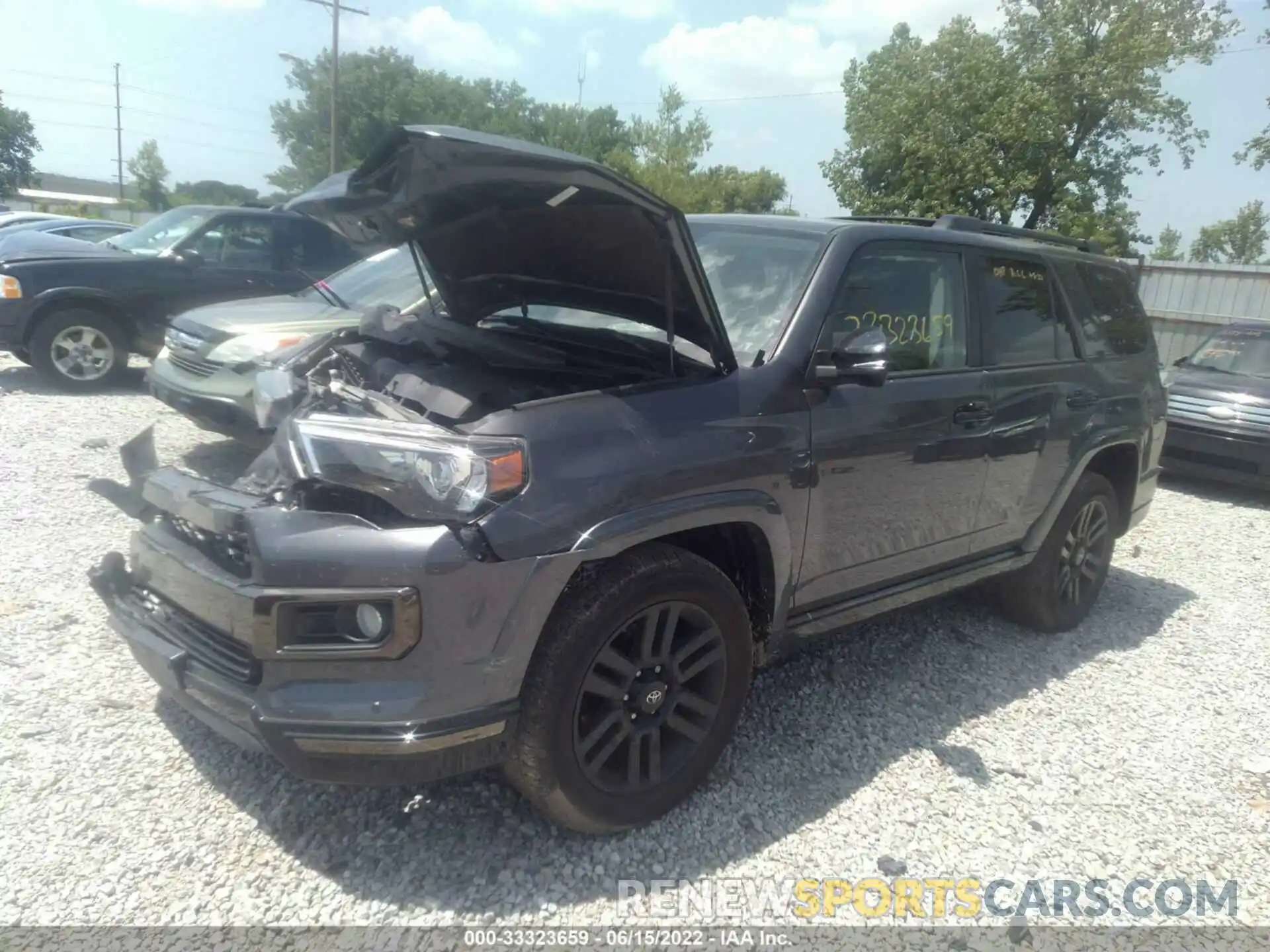 2 Photograph of a damaged car JTEBU5JR2K5693811 TOYOTA 4RUNNER 2019