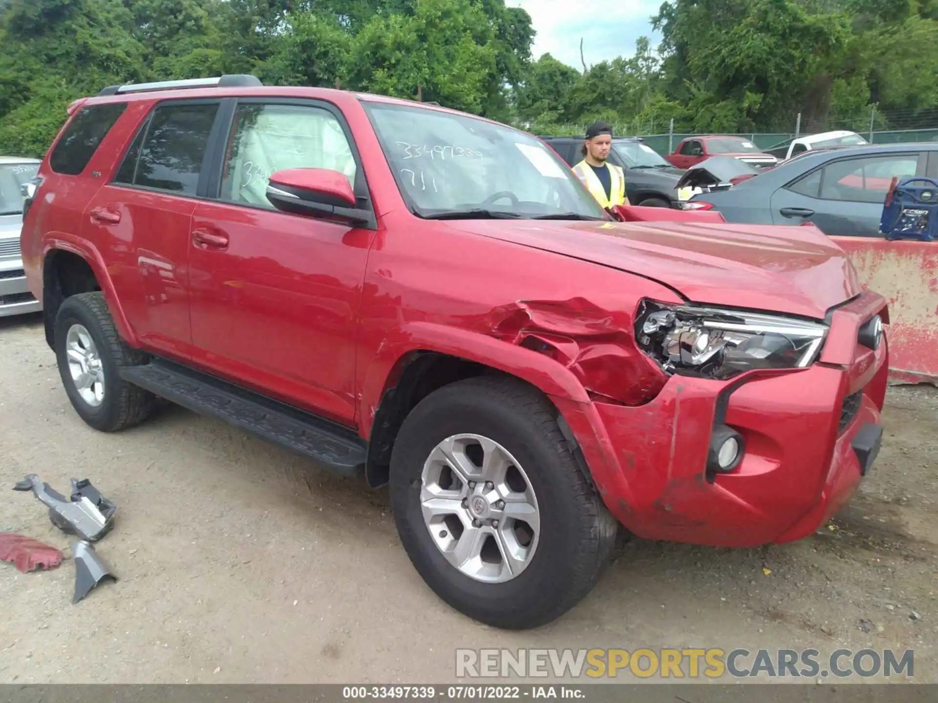 1 Photograph of a damaged car JTEBU5JR2K5695073 TOYOTA 4RUNNER 2019