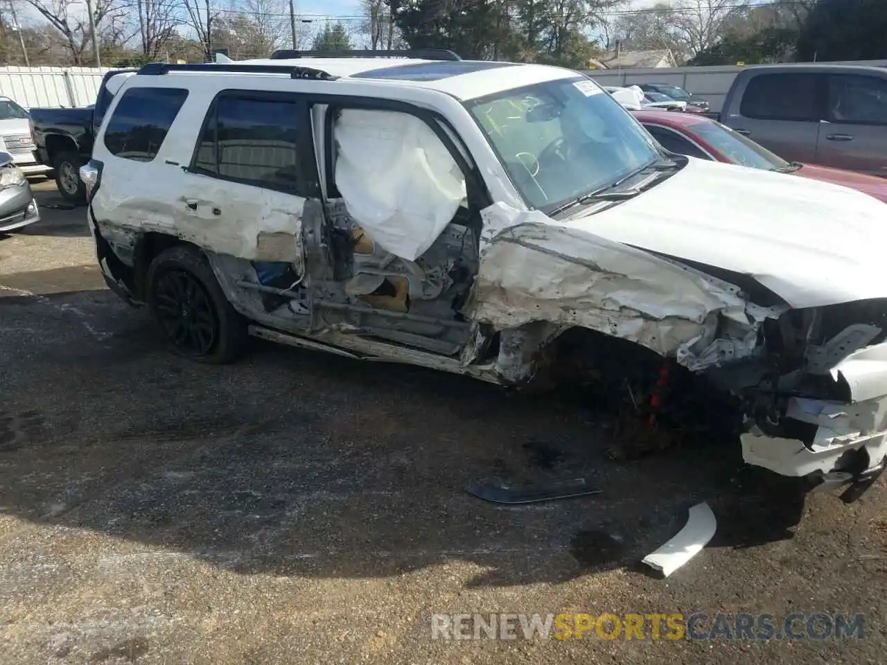 9 Photograph of a damaged car JTEBU5JR2K5697552 TOYOTA 4RUNNER 2019