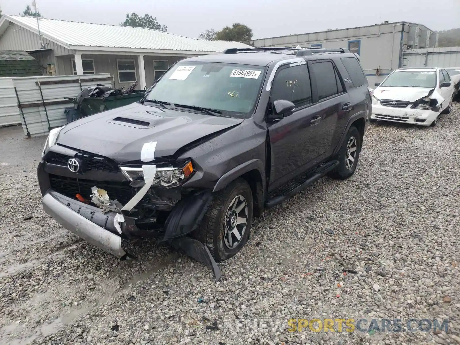 2 Photograph of a damaged car JTEBU5JR2K5699947 TOYOTA 4RUNNER 2019