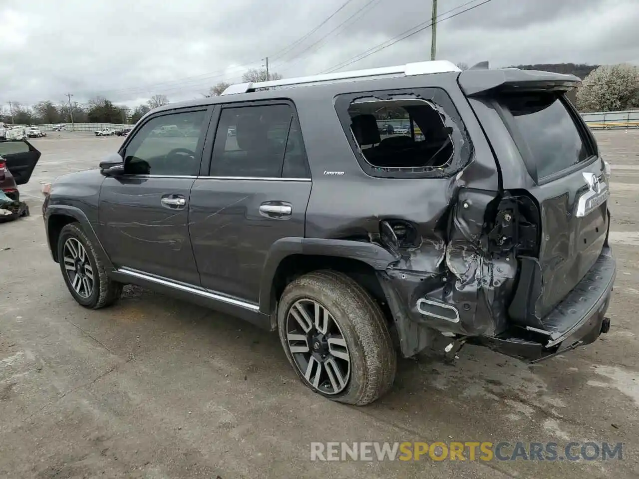 2 Photograph of a damaged car JTEBU5JR2K5701485 TOYOTA 4RUNNER 2019