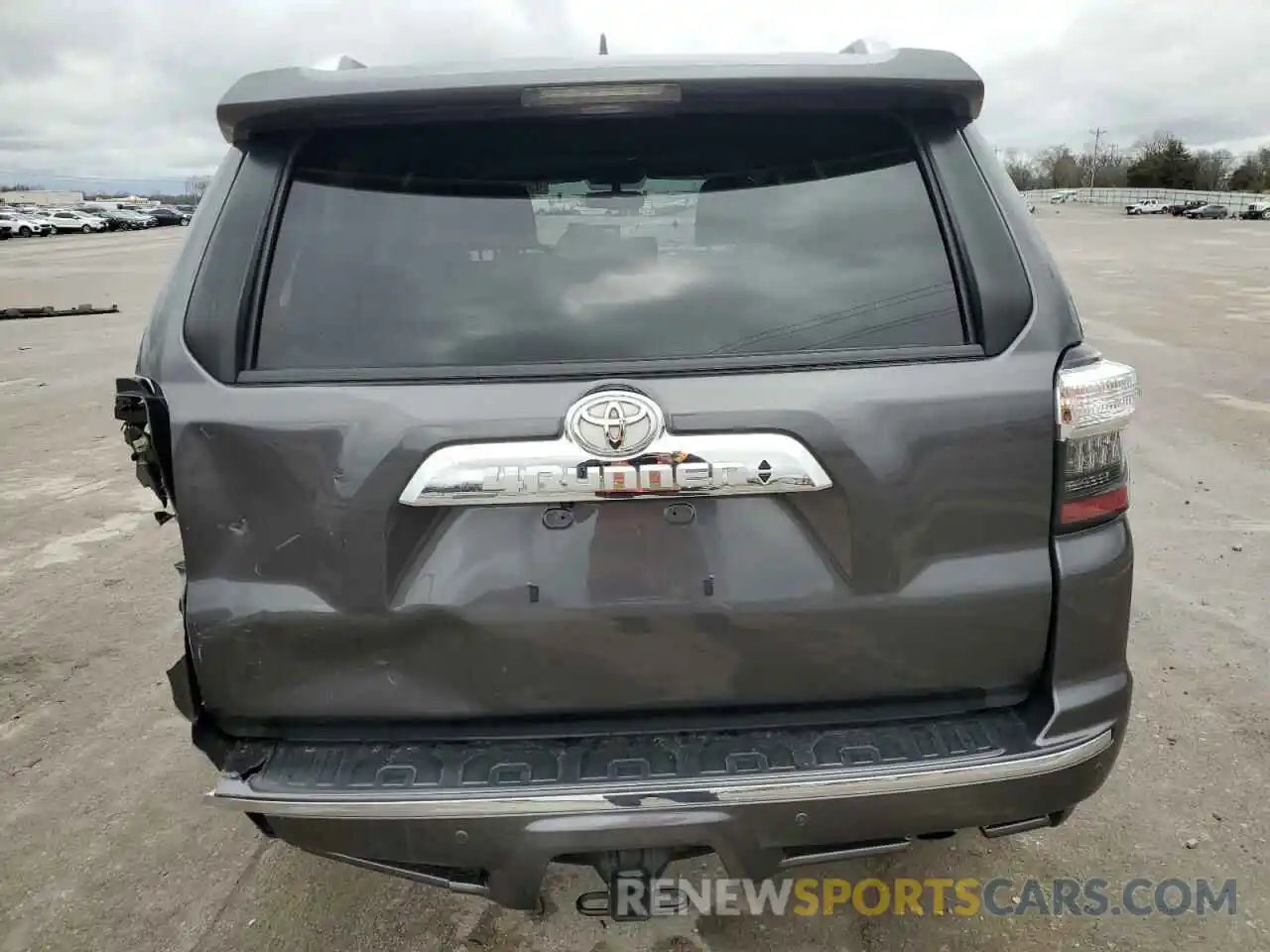 6 Photograph of a damaged car JTEBU5JR2K5701485 TOYOTA 4RUNNER 2019