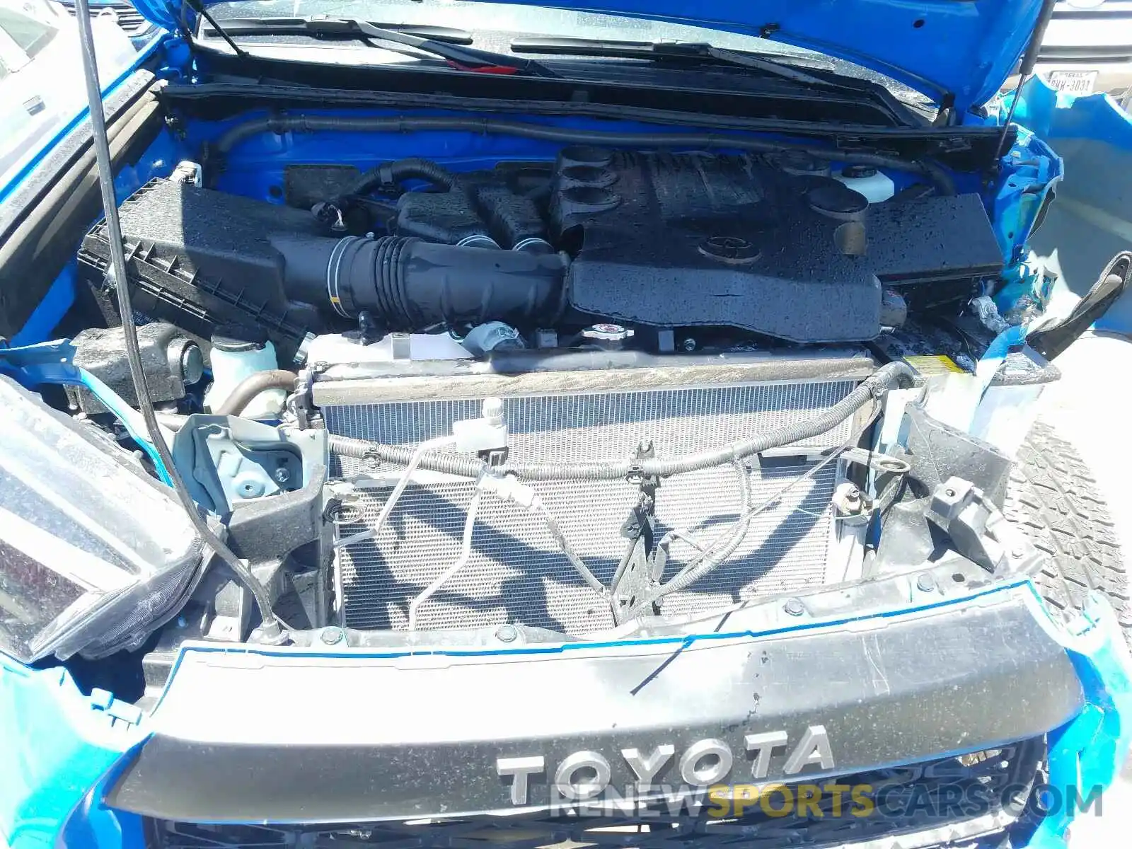 7 Photograph of a damaged car JTEBU5JR2K5702281 TOYOTA 4RUNNER 2019