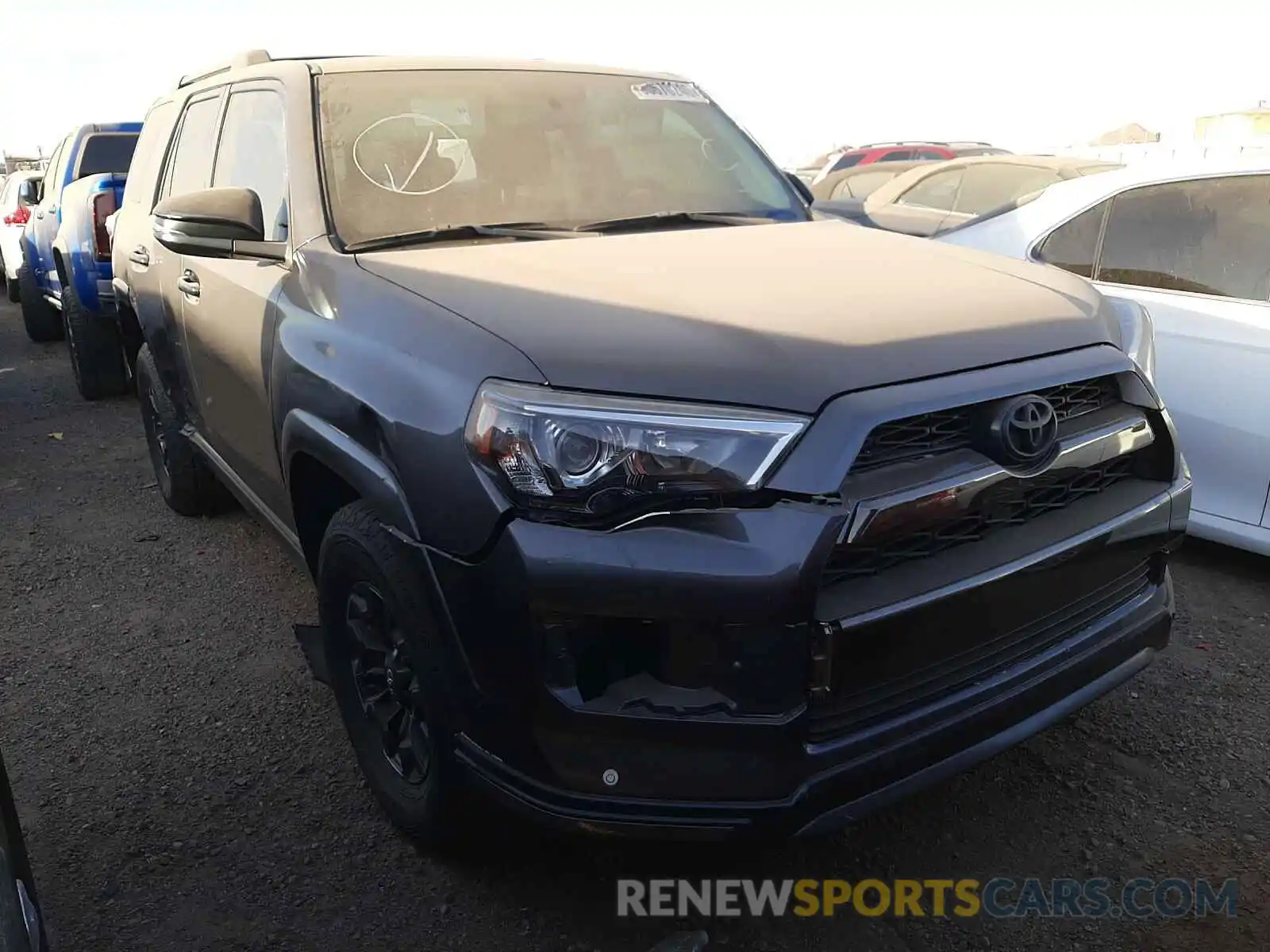 1 Photograph of a damaged car JTEBU5JR2K5702586 TOYOTA 4RUNNER 2019