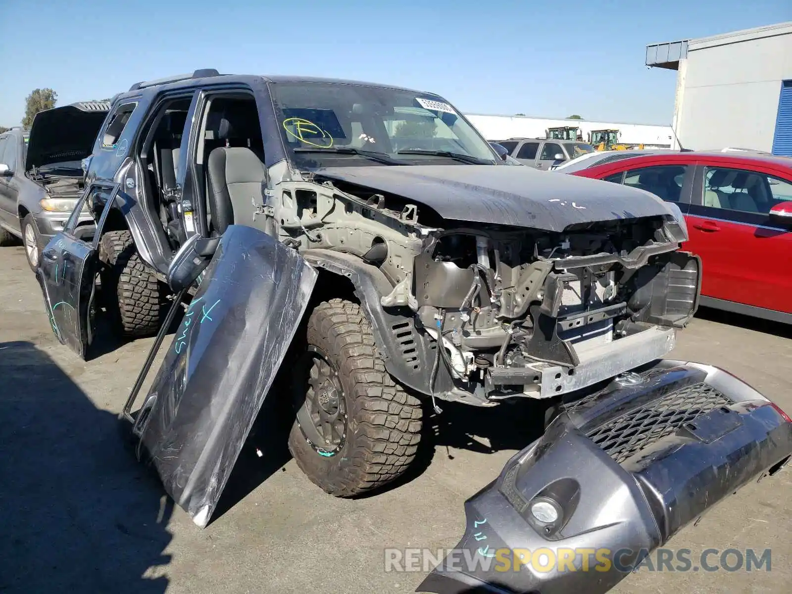 1 Photograph of a damaged car JTEBU5JR2K5705102 TOYOTA 4RUNNER 2019