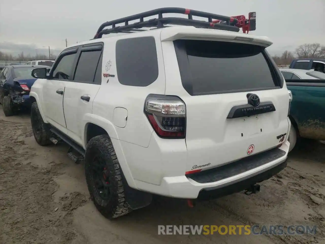 3 Photograph of a damaged car JTEBU5JR2K5705939 TOYOTA 4RUNNER 2019